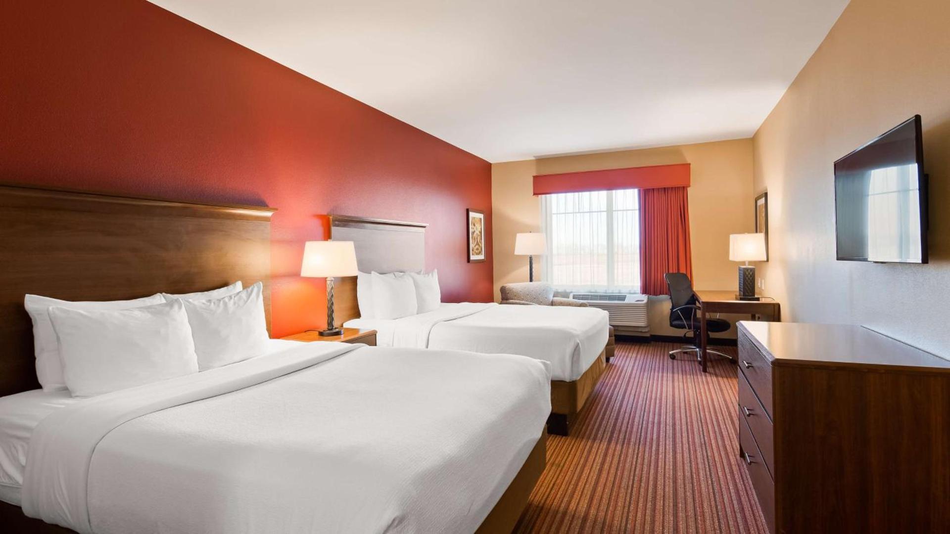 Best Western Plus Hudson Hotel & Suites photo 15