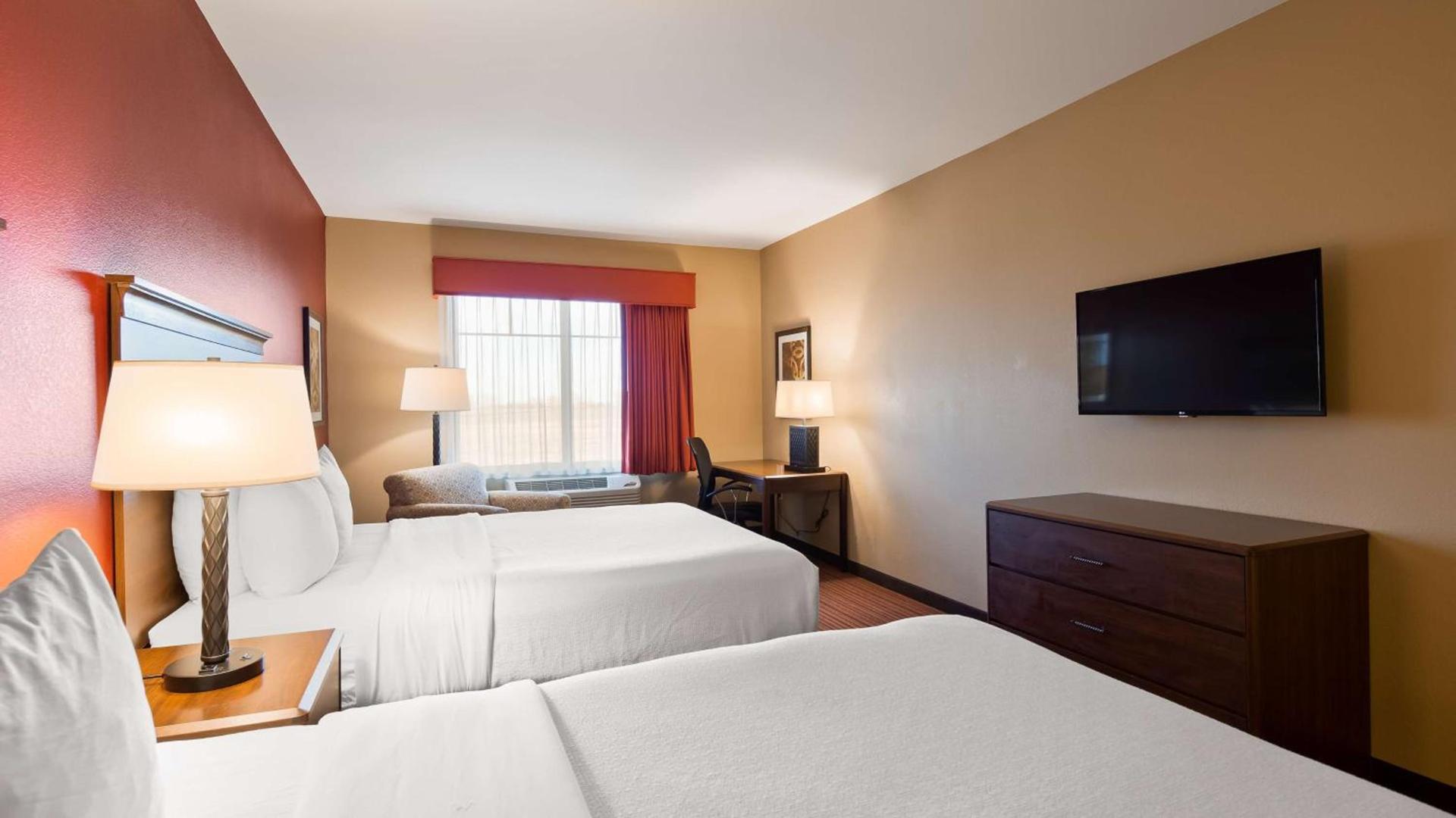 Best Western Plus Hudson Hotel & Suites photo 13