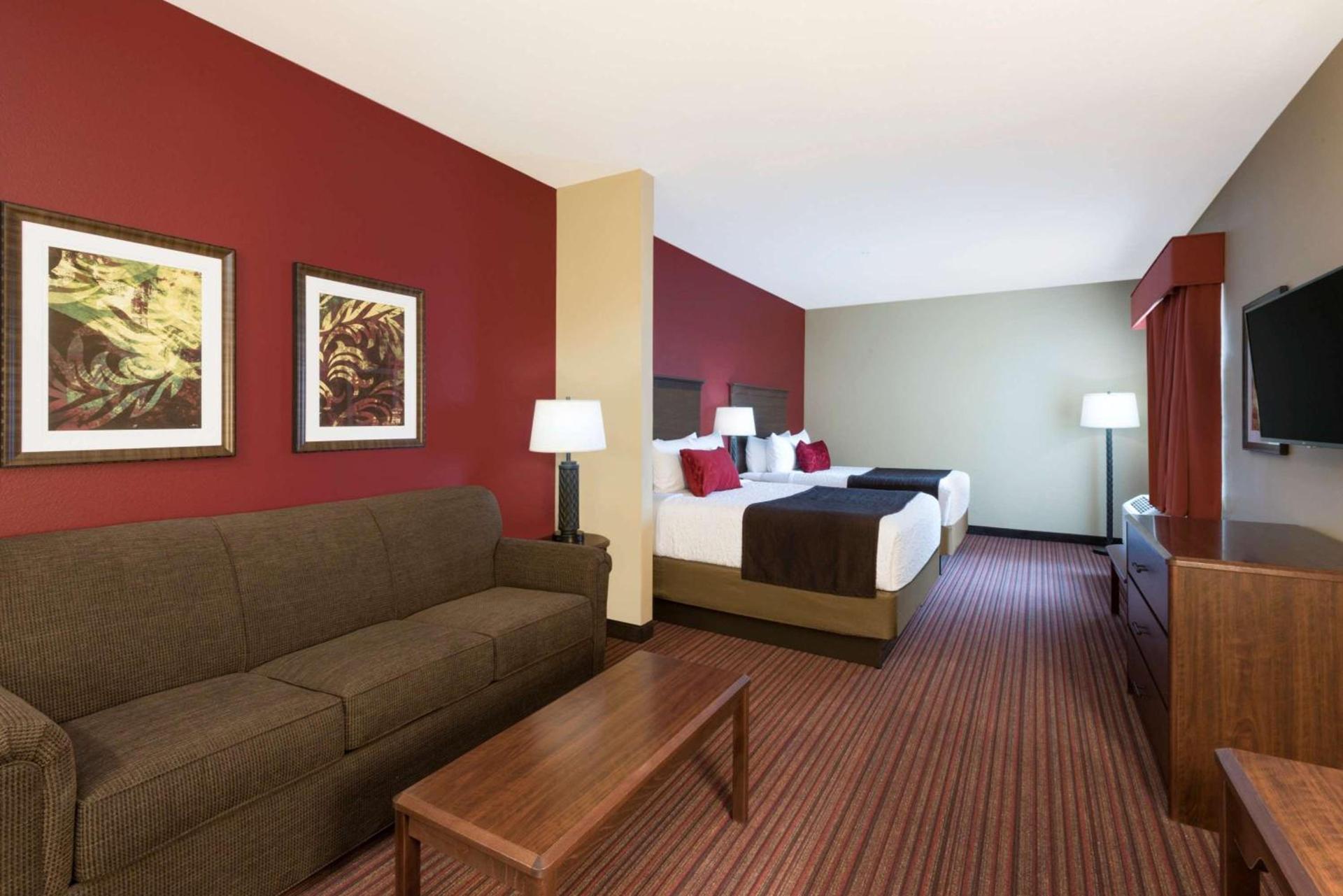 Best Western Plus Hudson Hotel & Suites photo 27