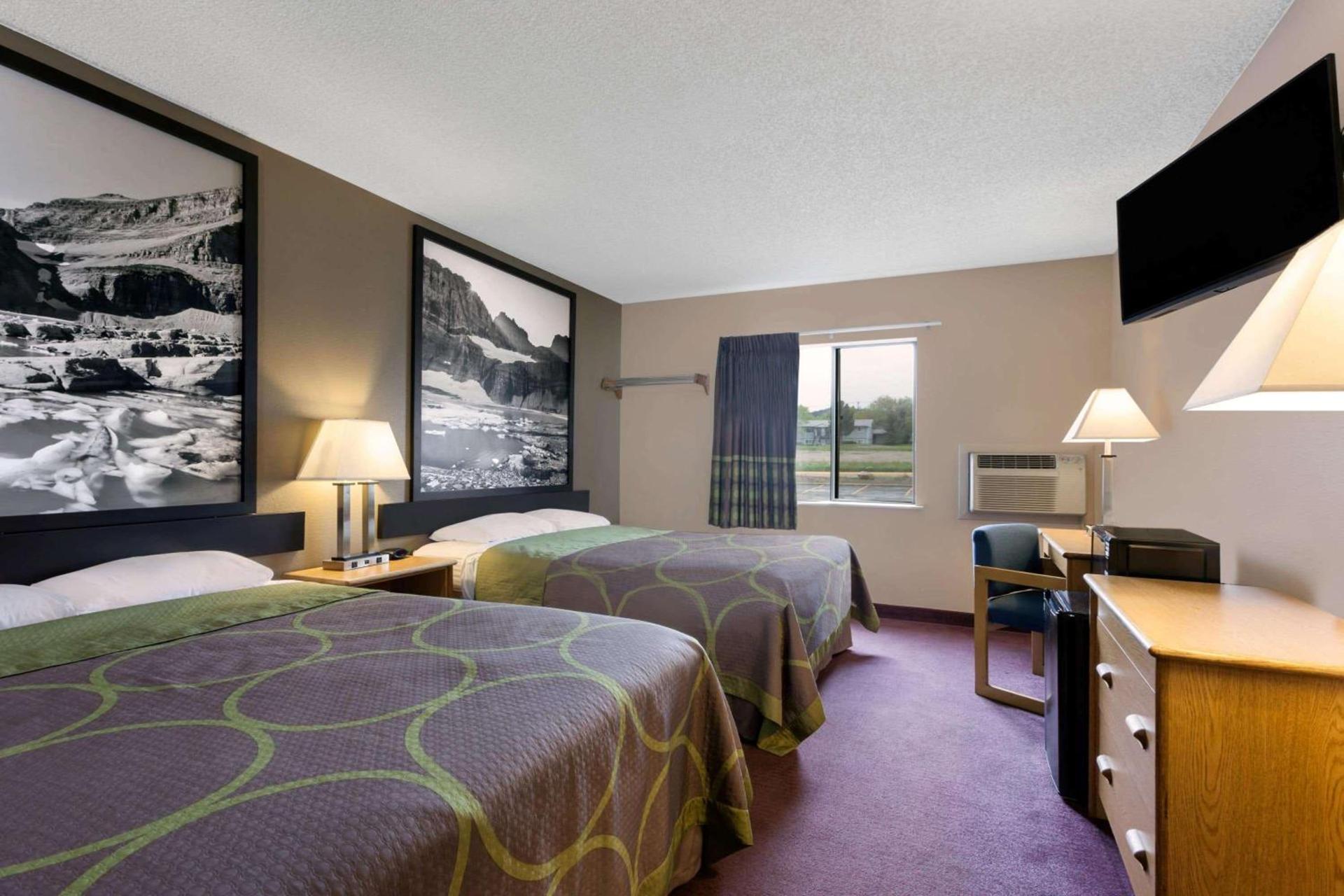 Super 8 by Wyndham Helena photo 3