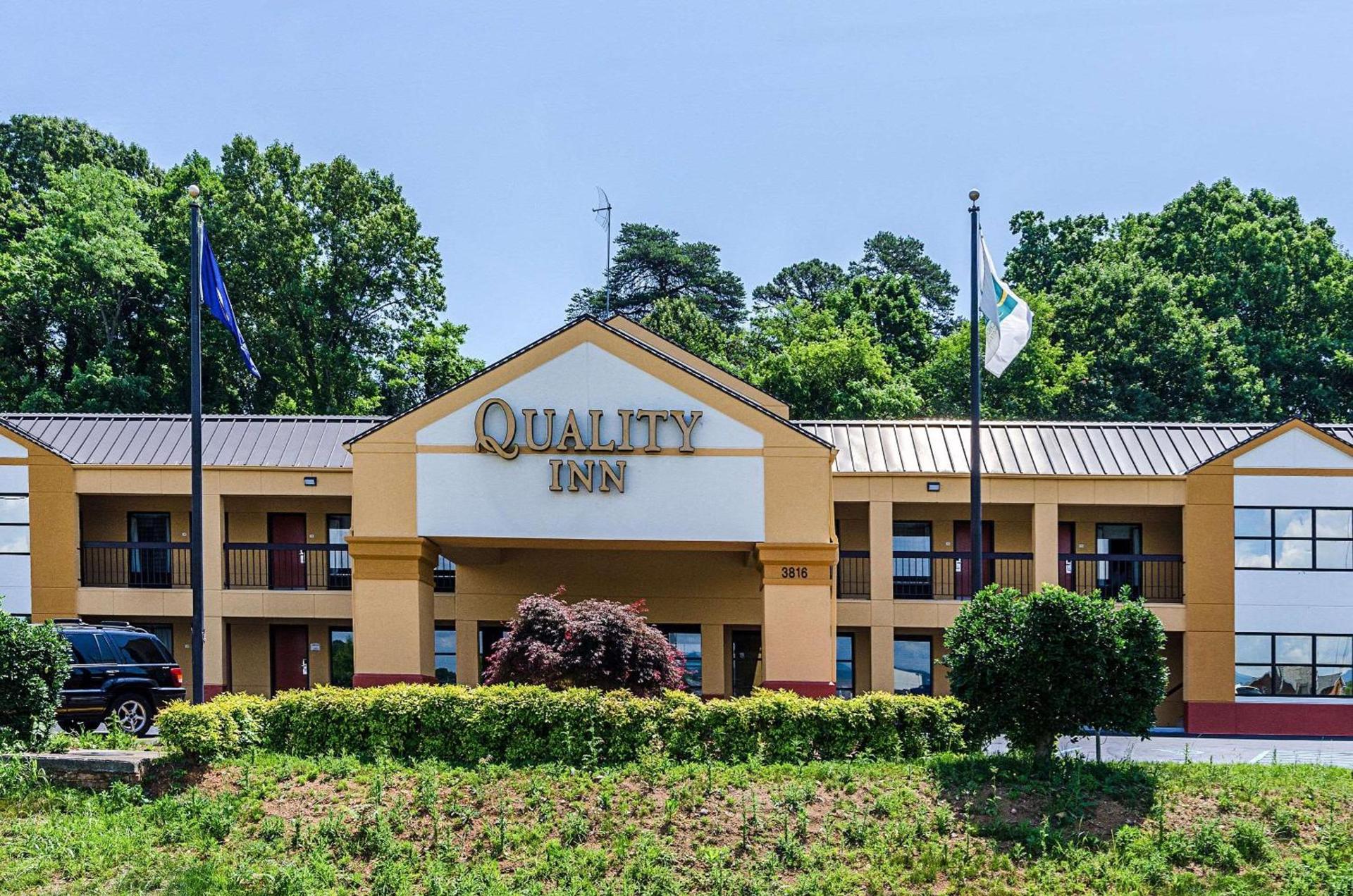 Quality Inn Tanglewood photo 1