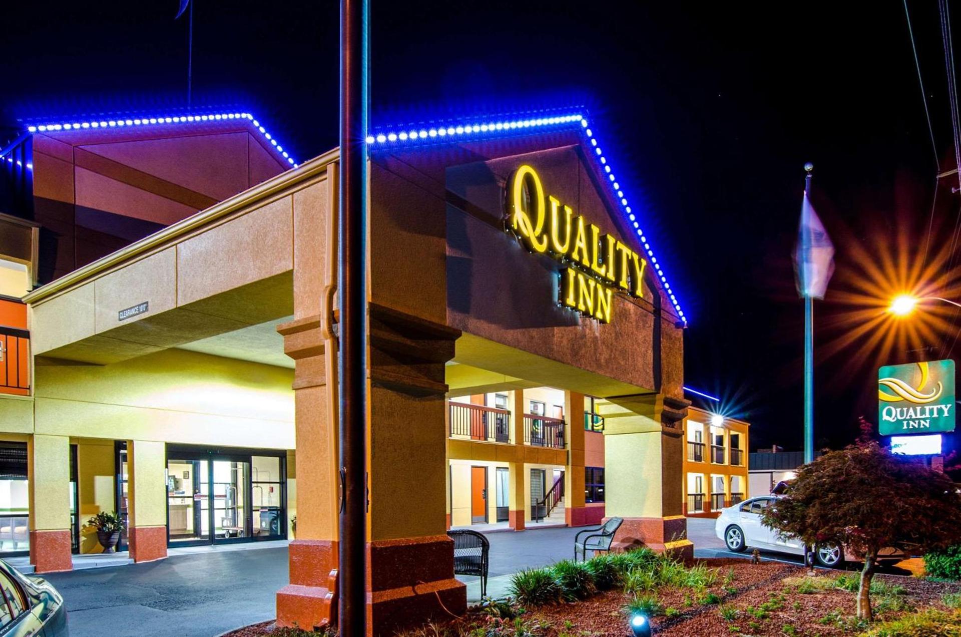 Quality Inn Tanglewood photo 5