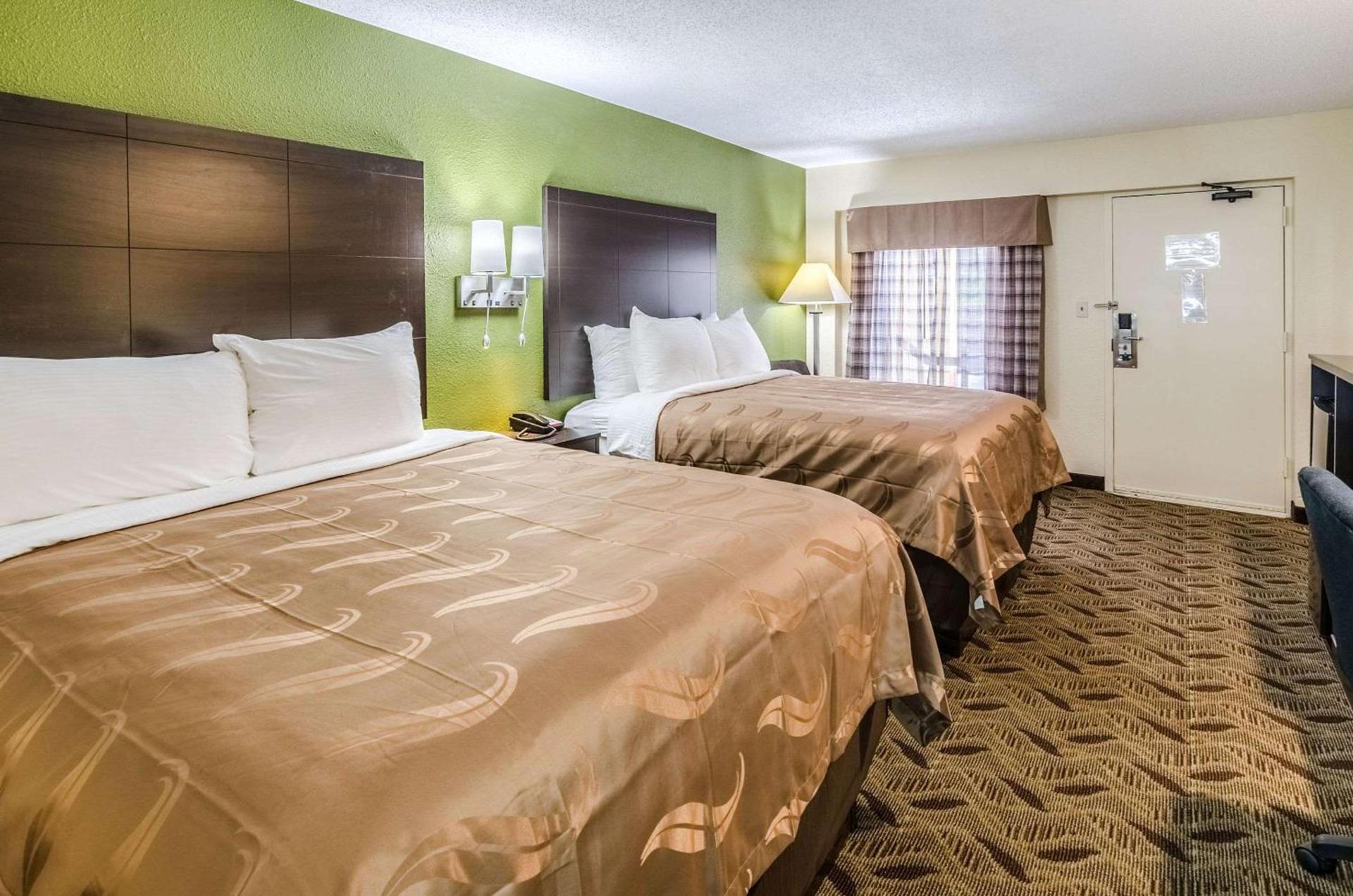 Quality Inn Tanglewood photo 15