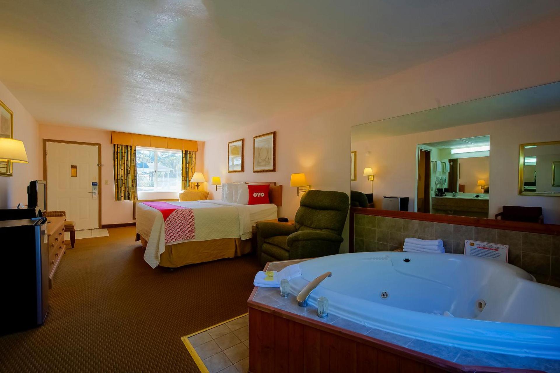 Hotel O Eureka Springs - Christ of Ozark Area photo 25