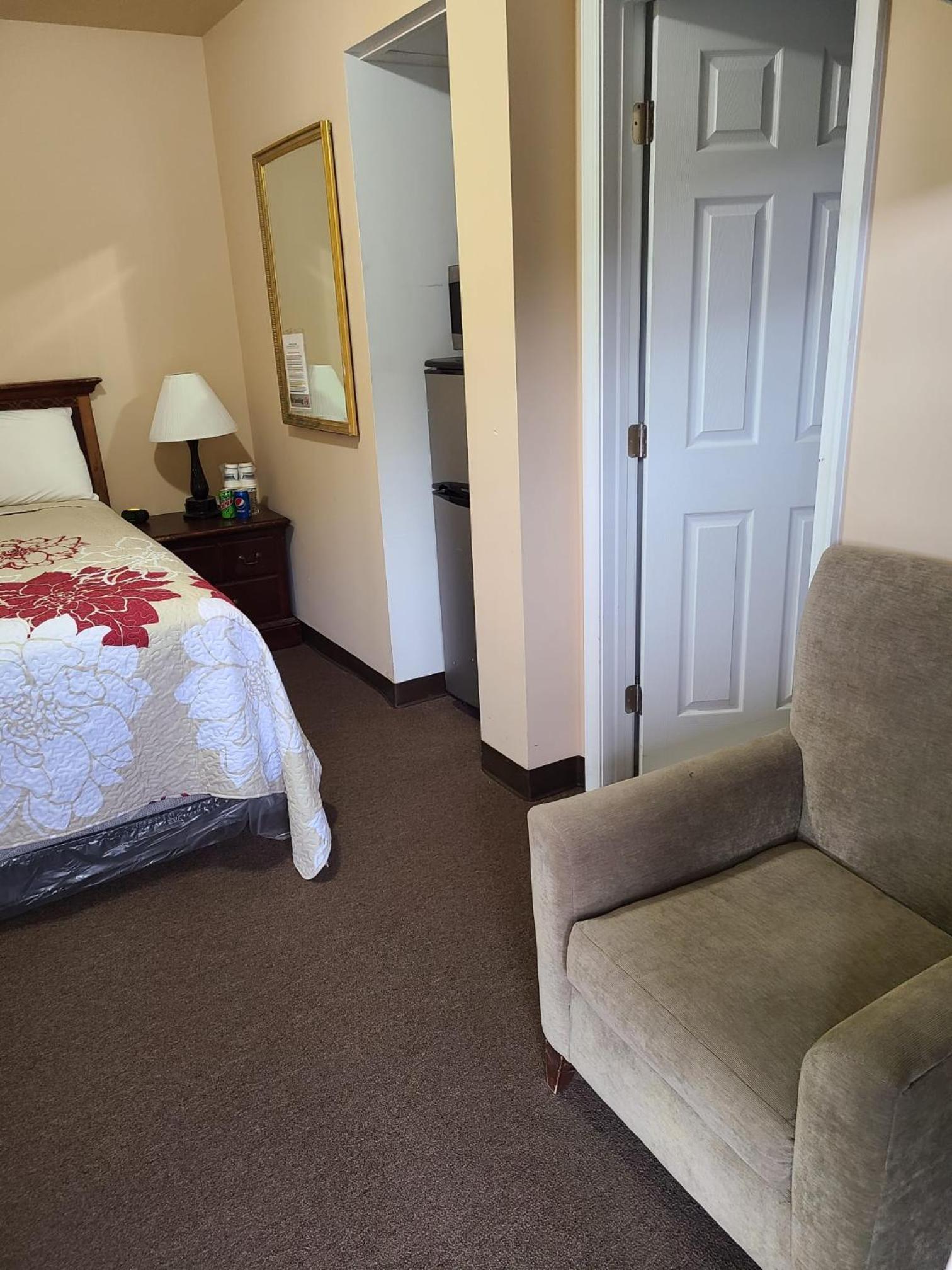 Clarysville Motel photo 34