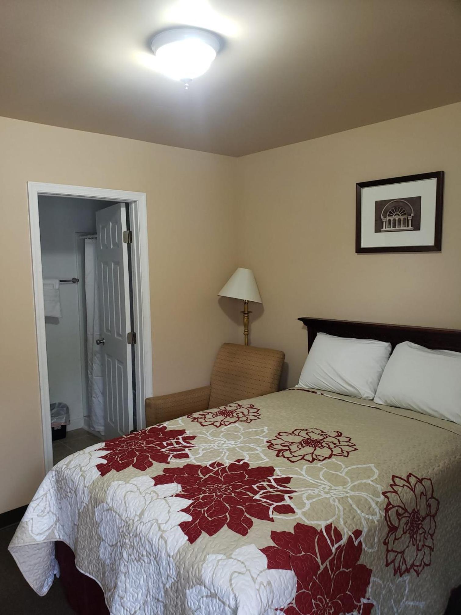 Clarysville Motel photo 33