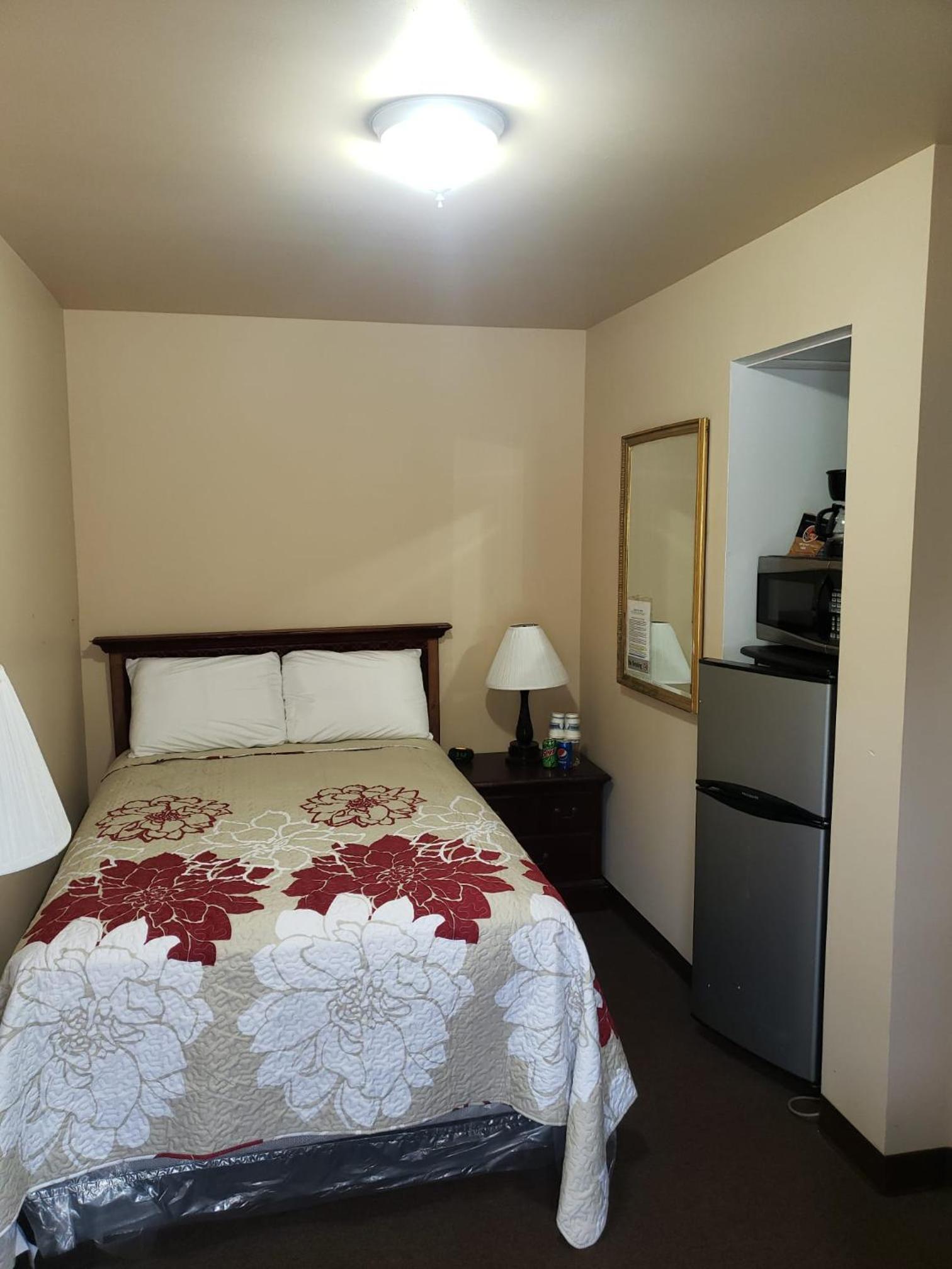 Clarysville Motel photo 36