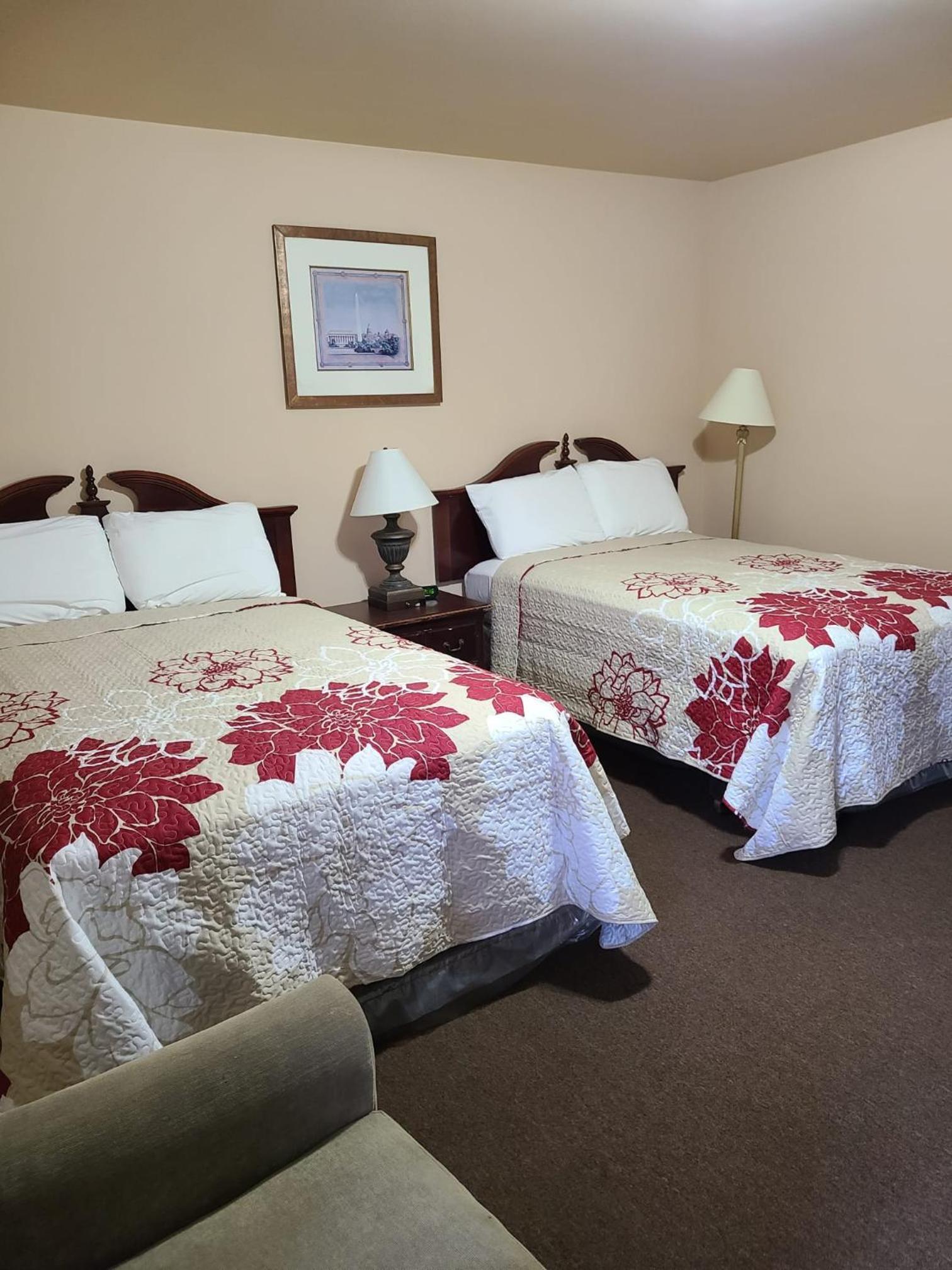 Clarysville Motel photo 94