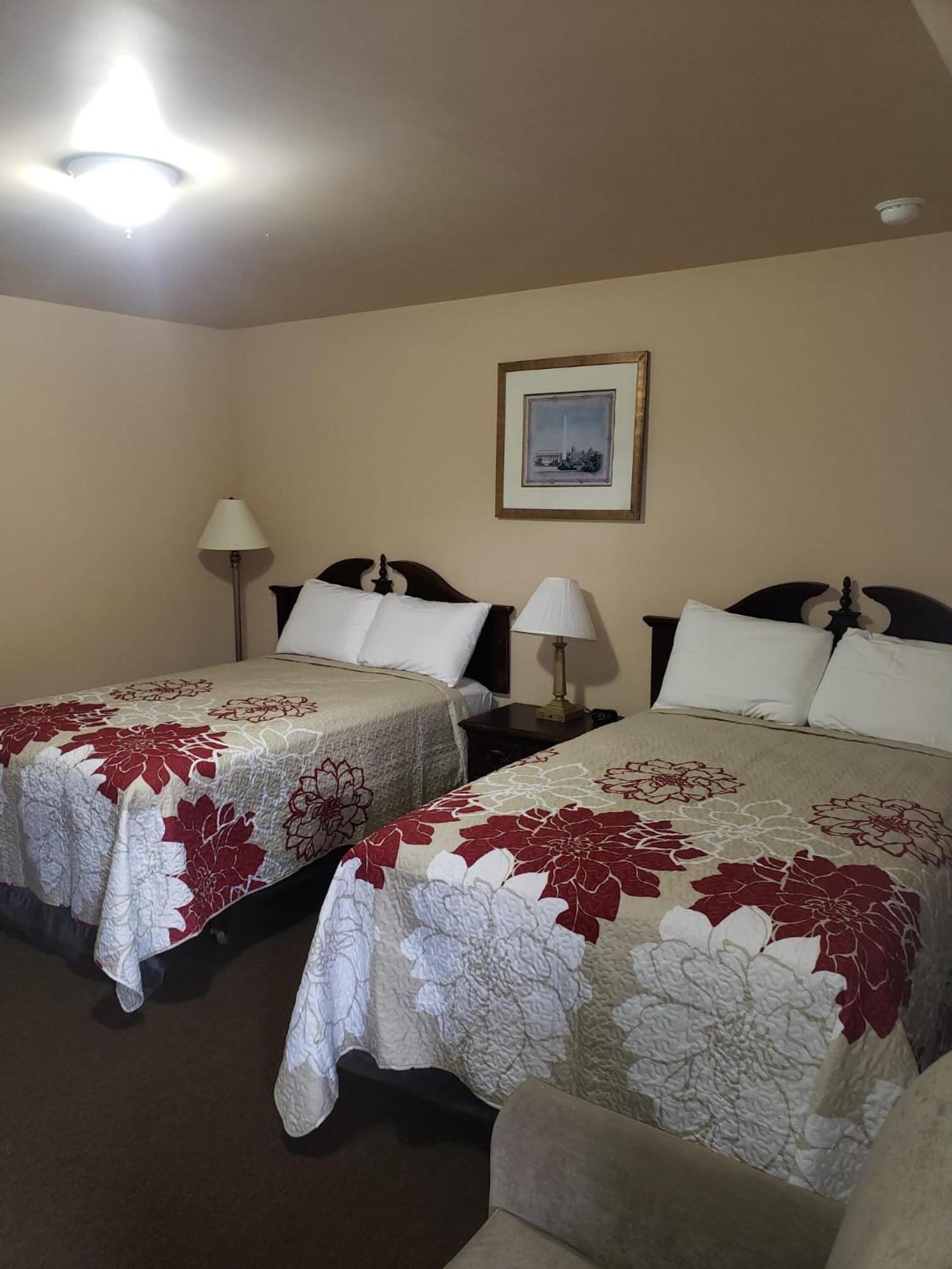 Clarysville Motel photo 51