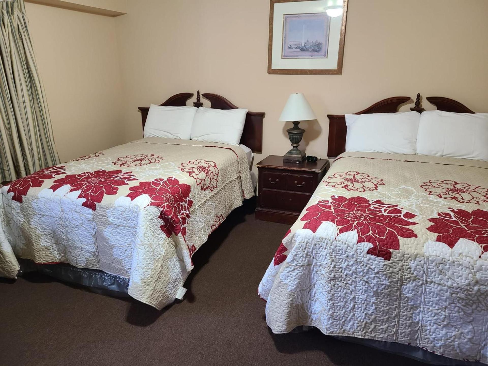 Clarysville Motel photo 72