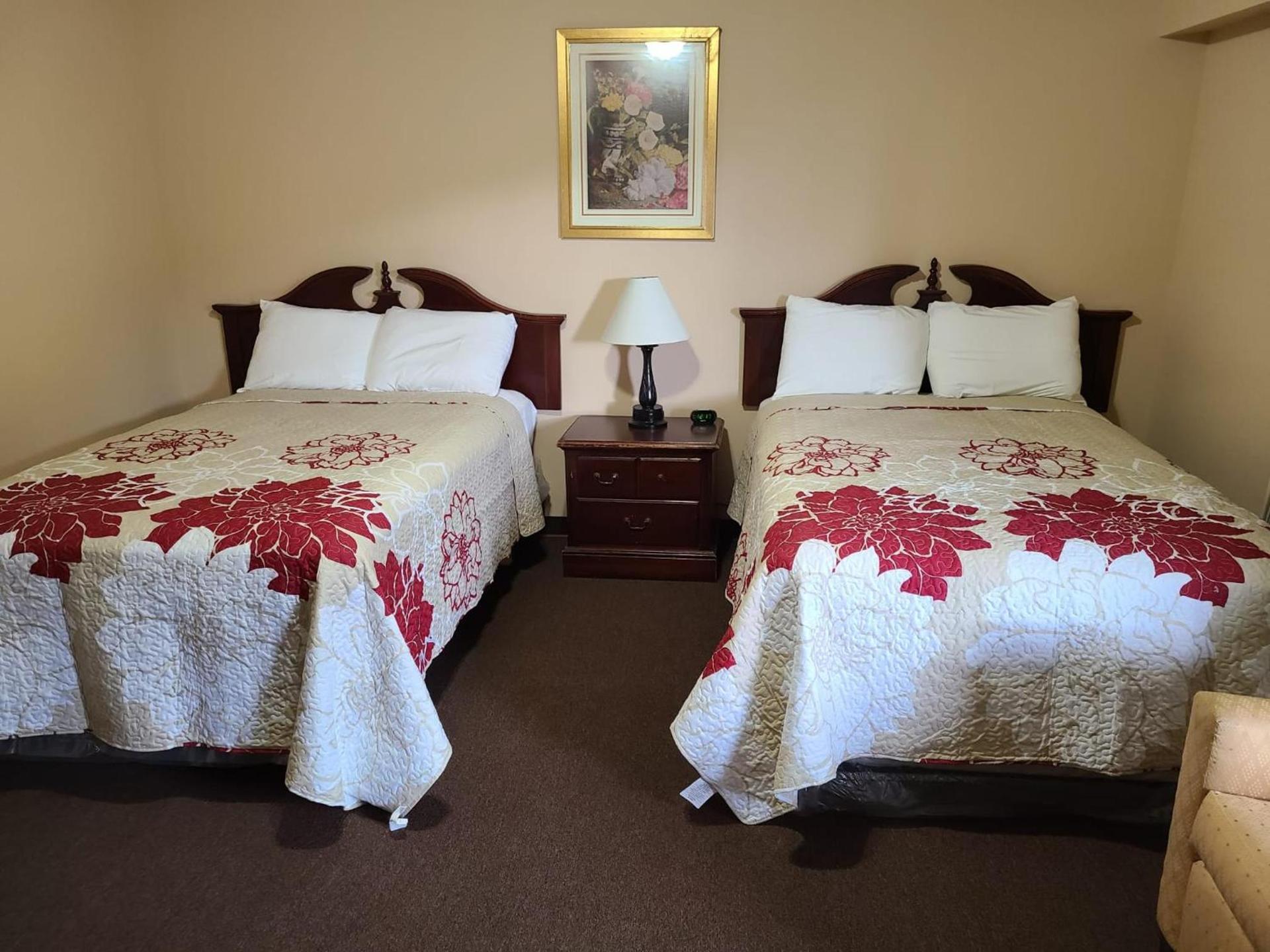 Clarysville Motel photo 75