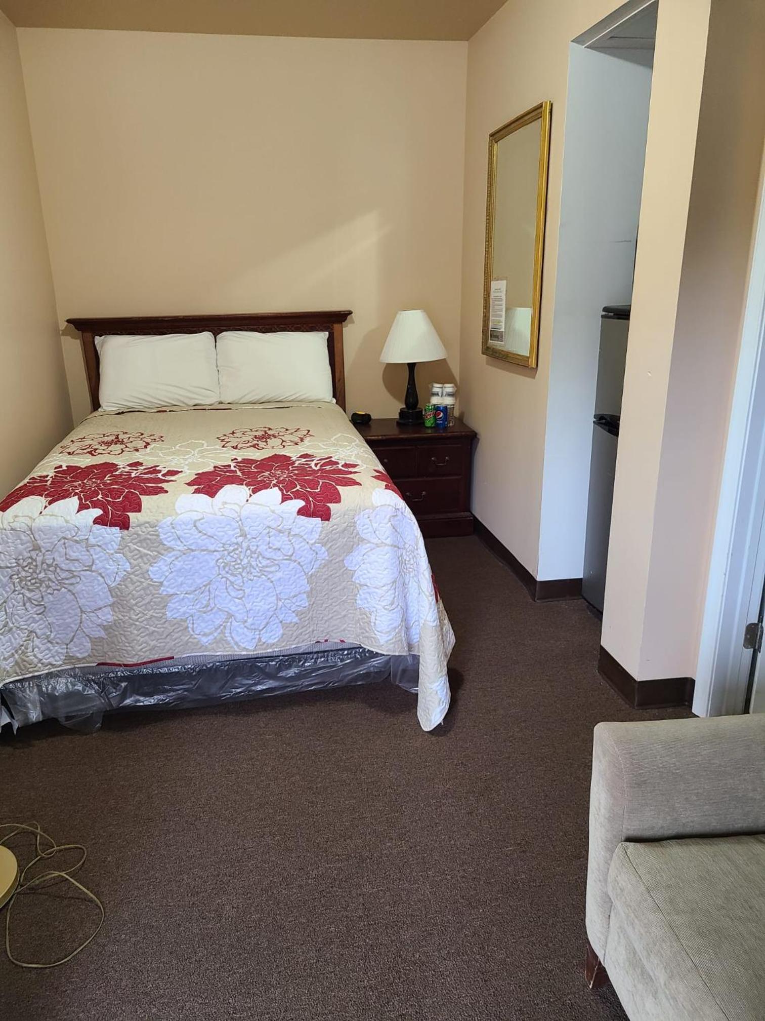 Clarysville Motel photo 76