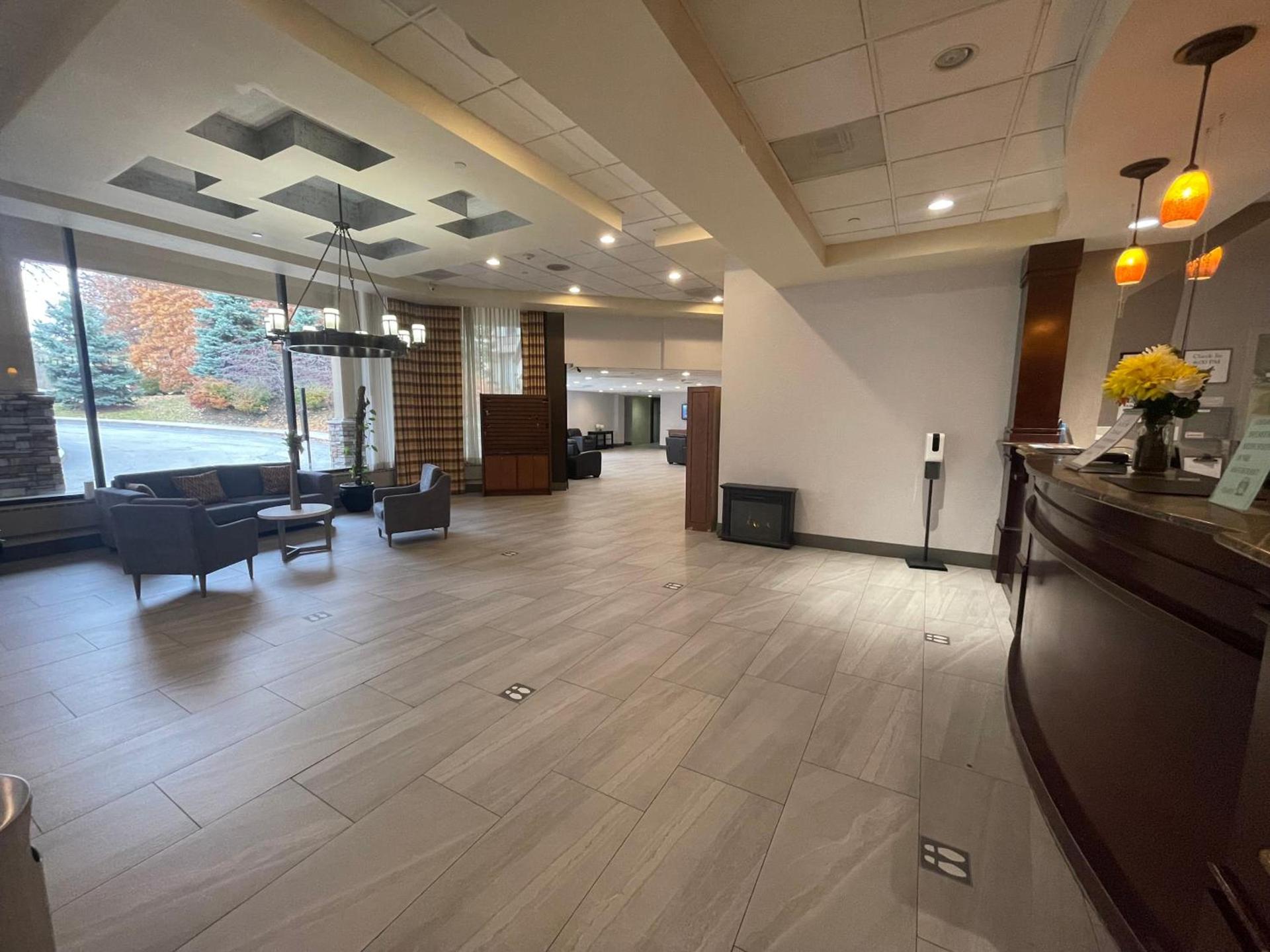 Ramada by Wyndham Cleveland Independence photo 41