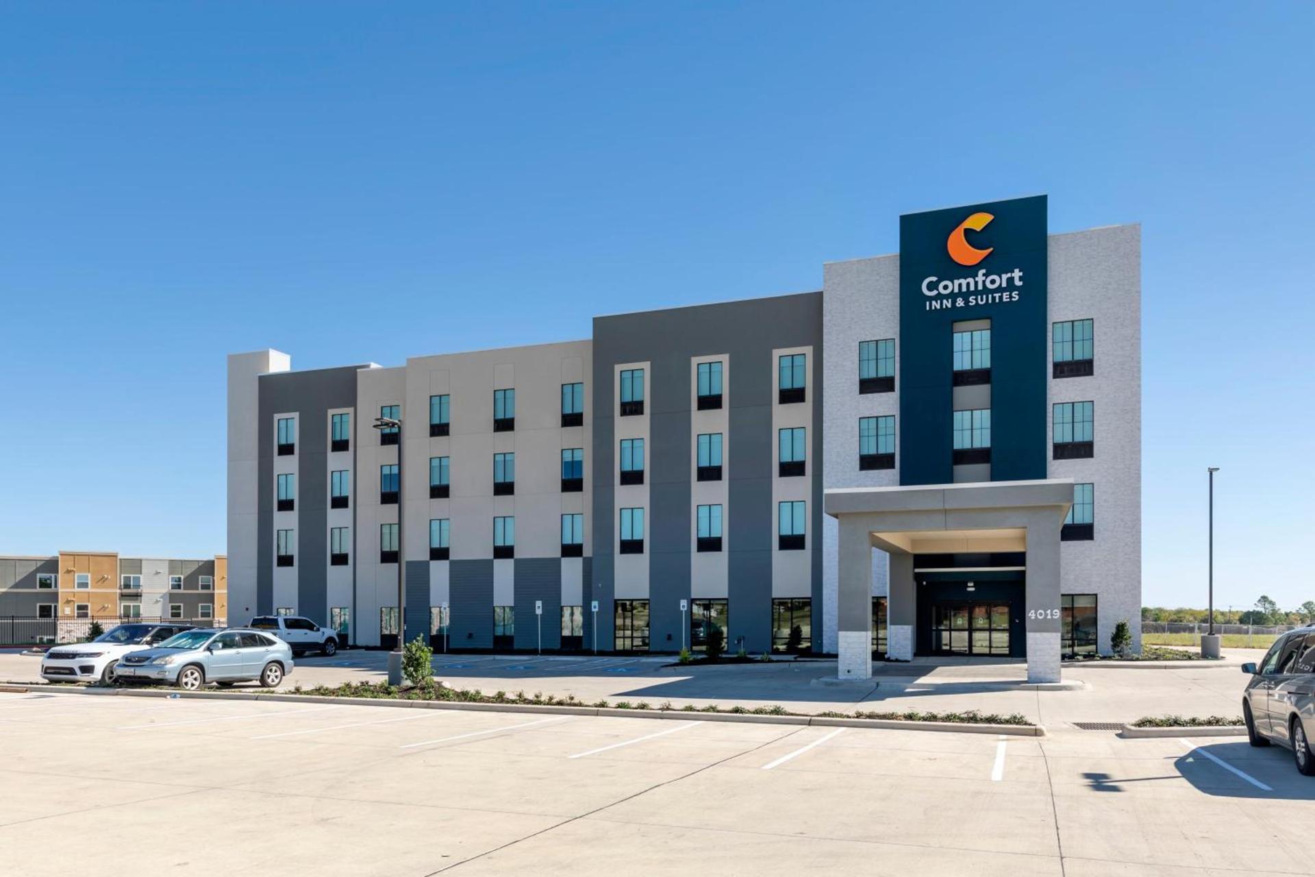 Comfort Inn & Suites Balch Springs - SE Dallas photo 31