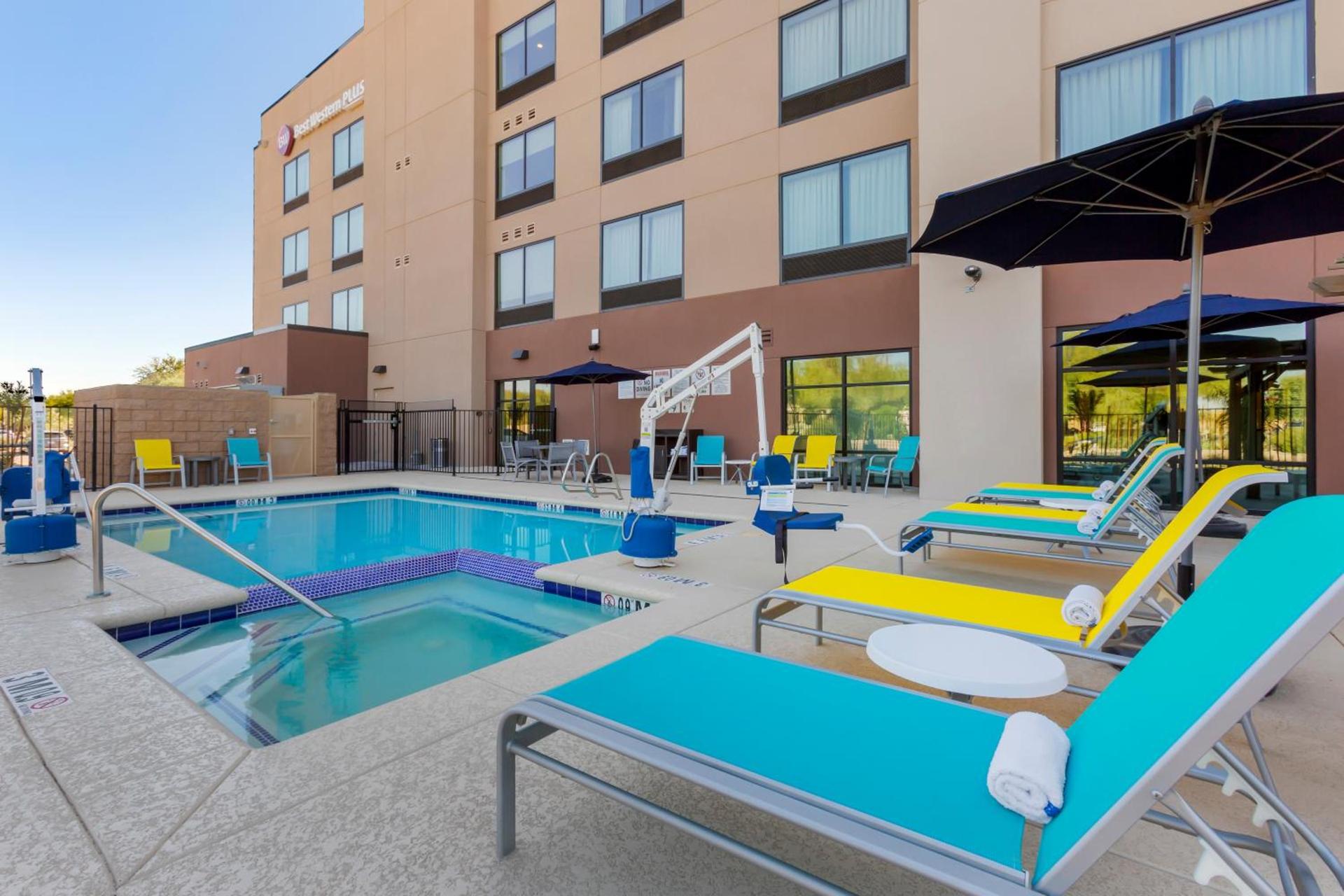 Best Western Plus Executive Residency Phoenix North Happy Valley photo 80