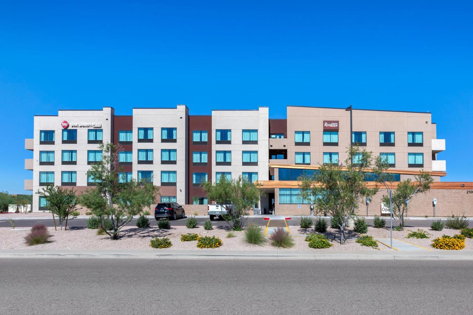 Best Western Plus Executive Residency Phoenix North Happy Valley photo 69