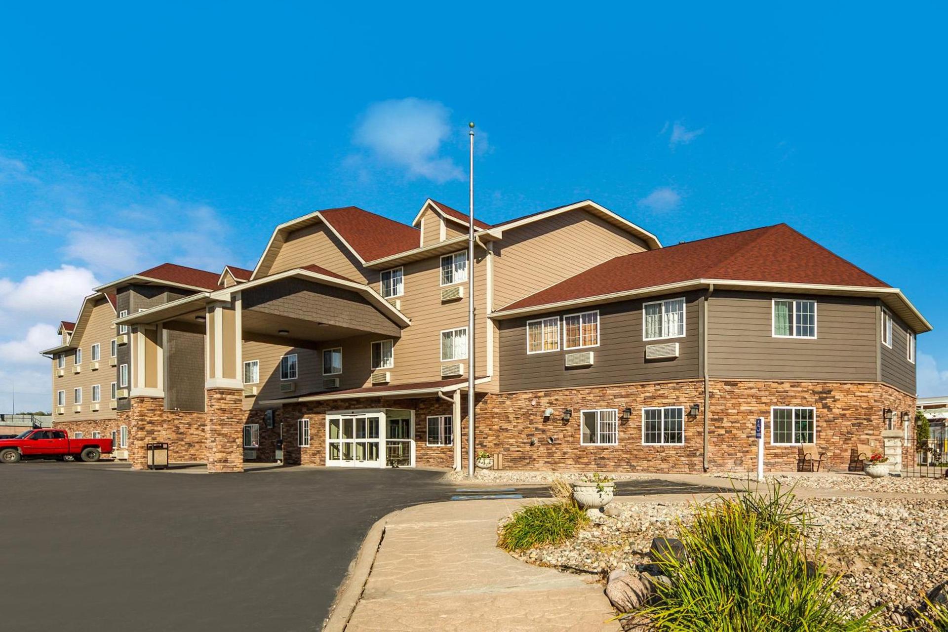 Red Roof Inn & Suites Omaha - Council Bluffs photo 4