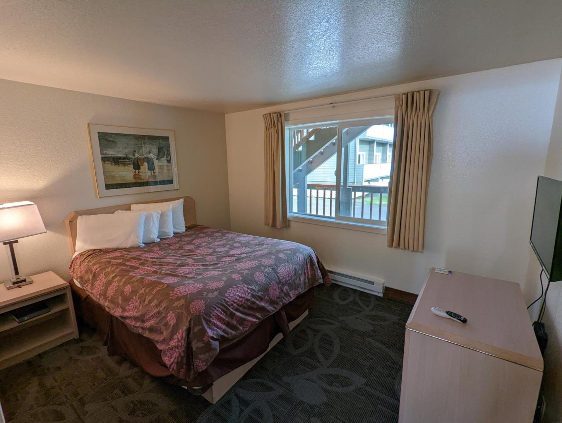 Surfside Resort photo 52