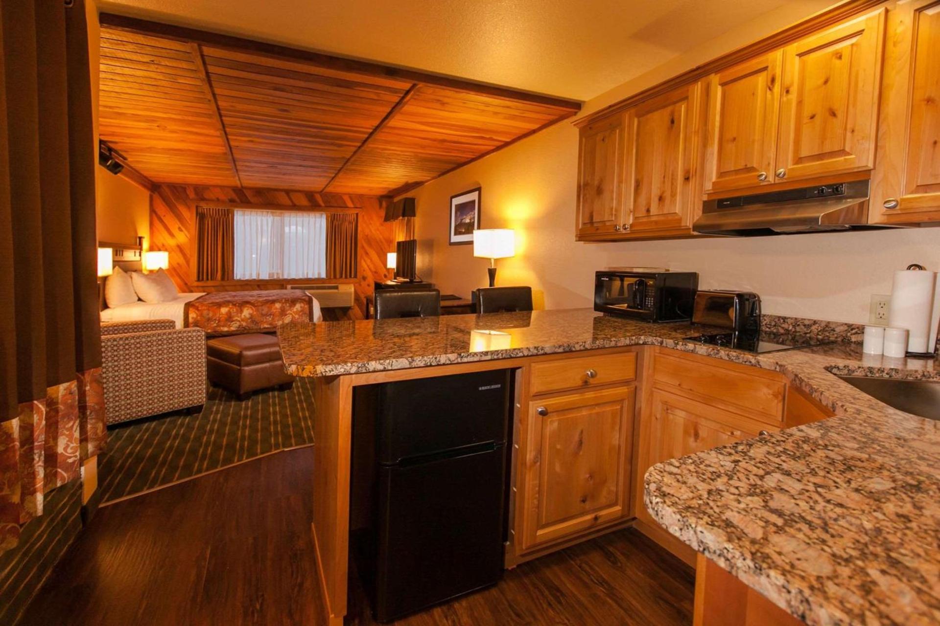 Best Western Plus Tree House photo 45