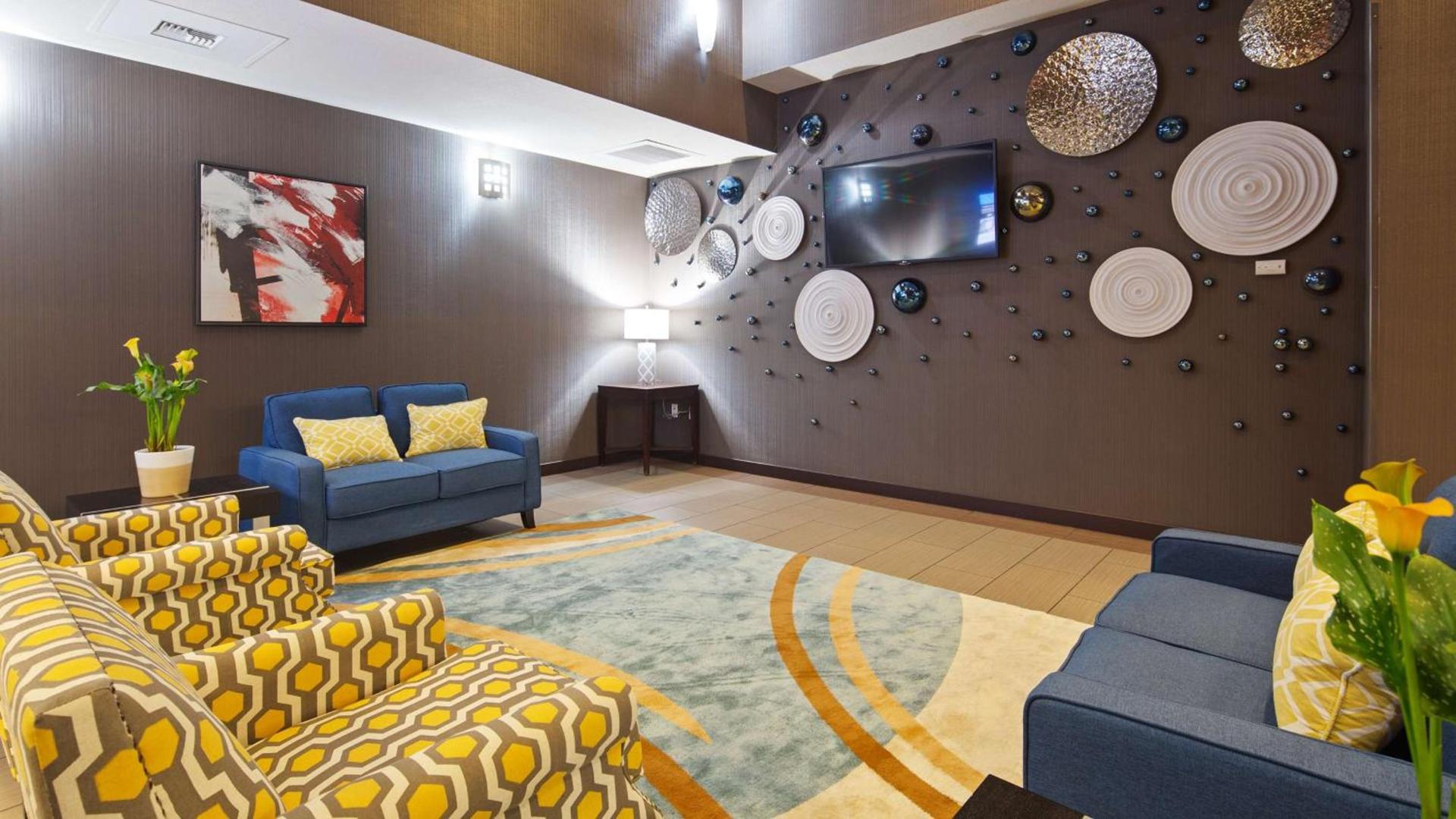 Best Western Plus Austin Airport Inn & Suites photo 7