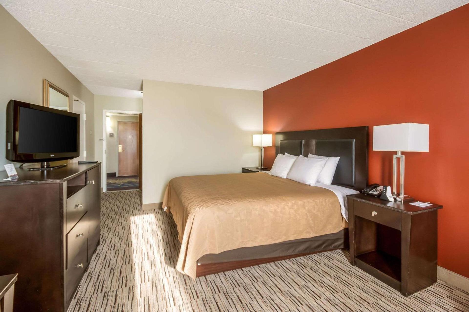 Exton Hotel and Conference Center photo 12