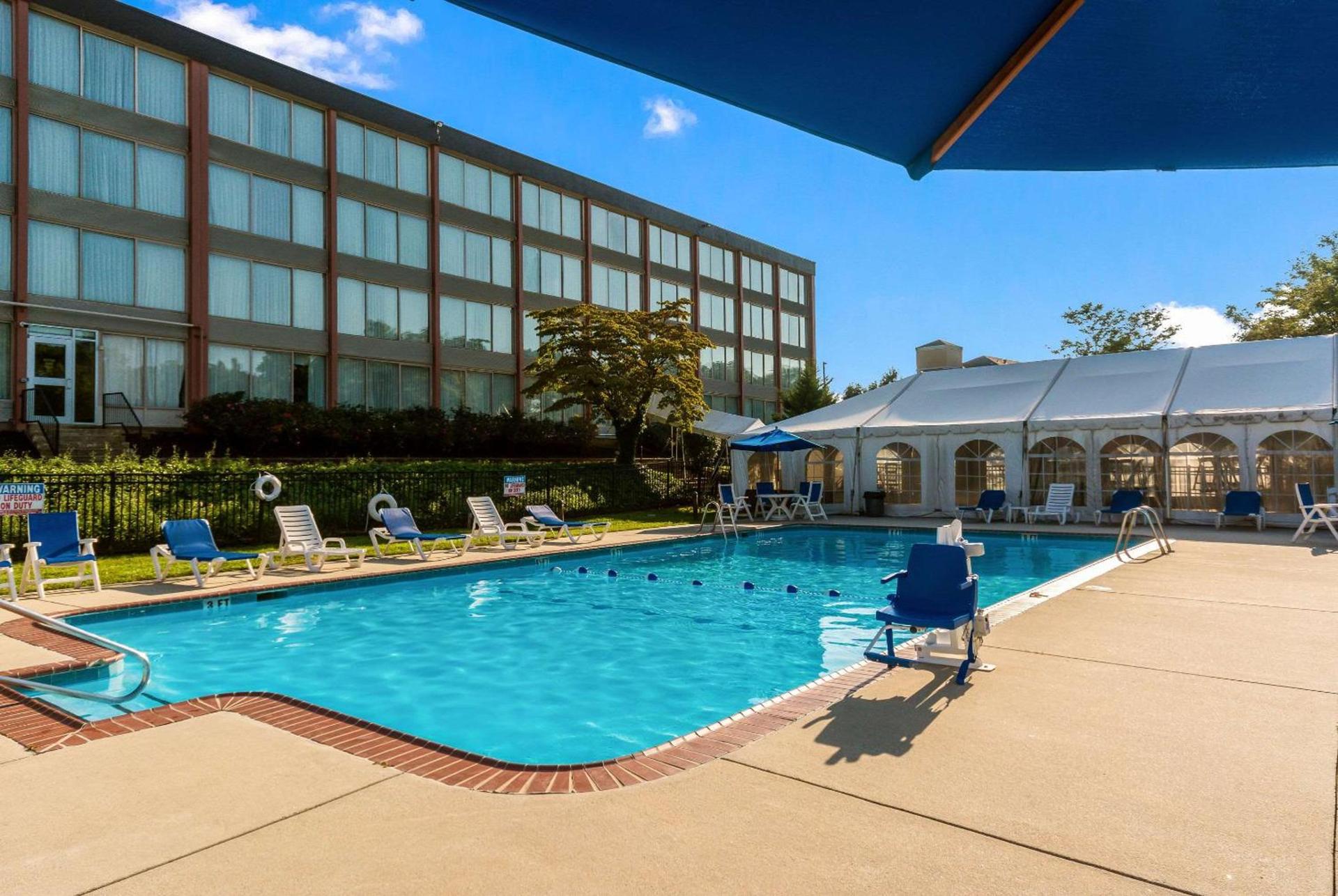 Exton Hotel and Conference Center photo 5