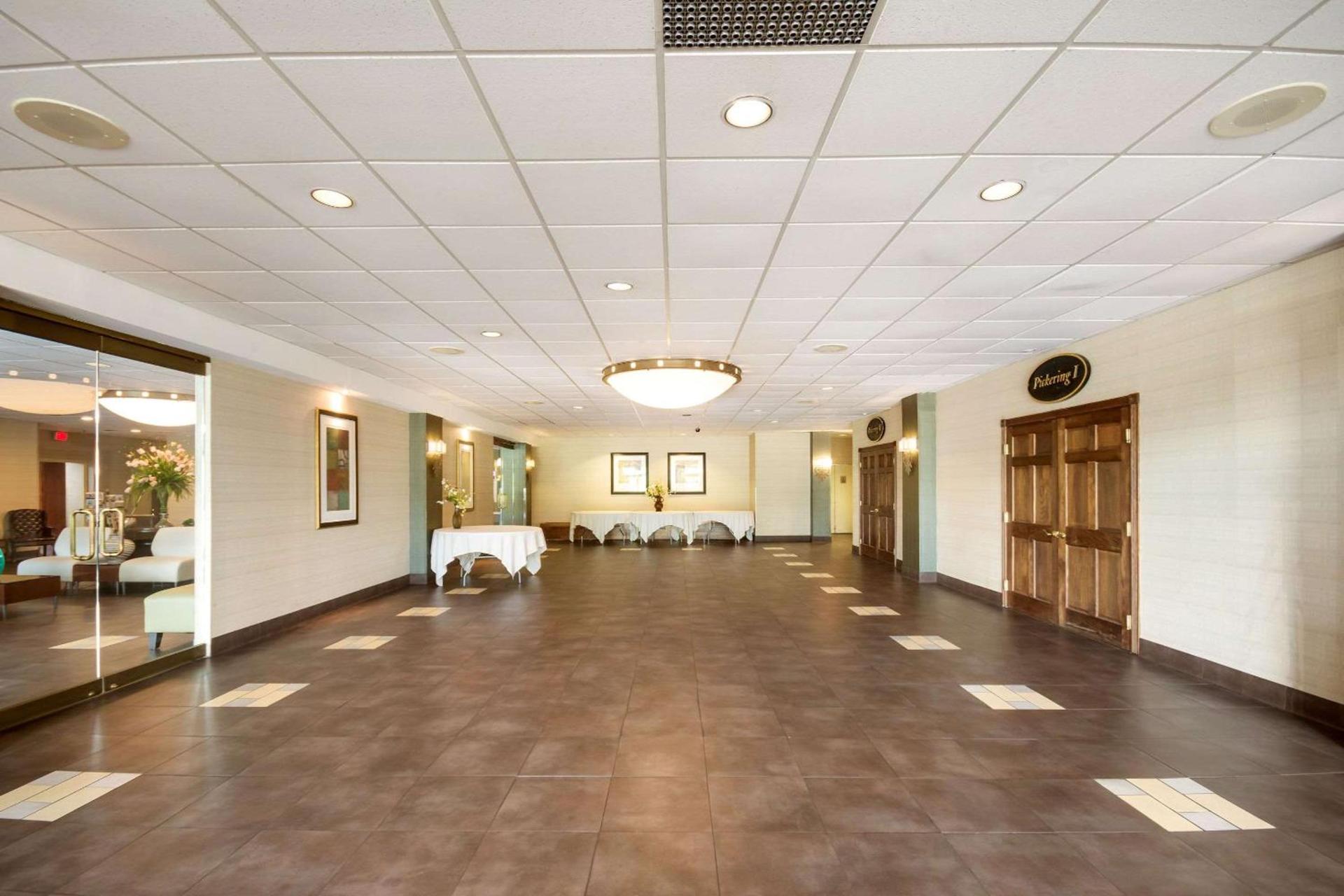 Exton Hotel and Conference Center photo 20