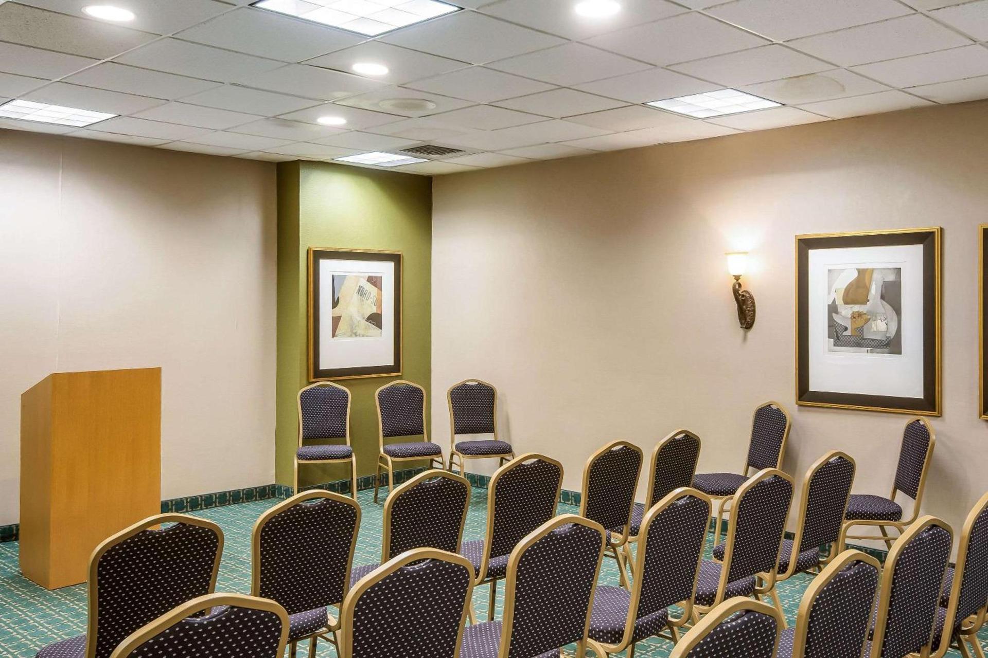Exton Hotel and Conference Center photo 42