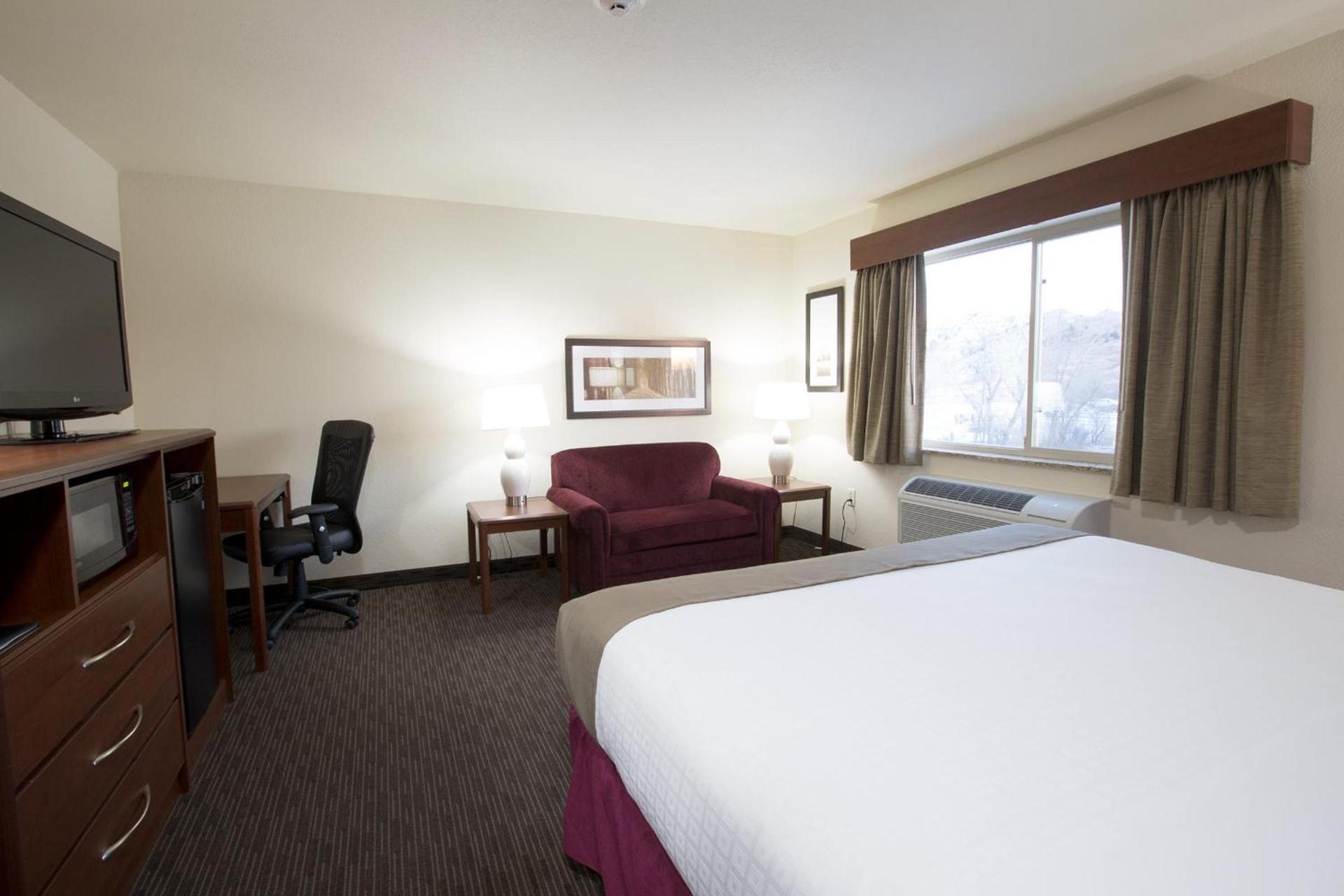 AmericInn by Wyndham Medora photo 10