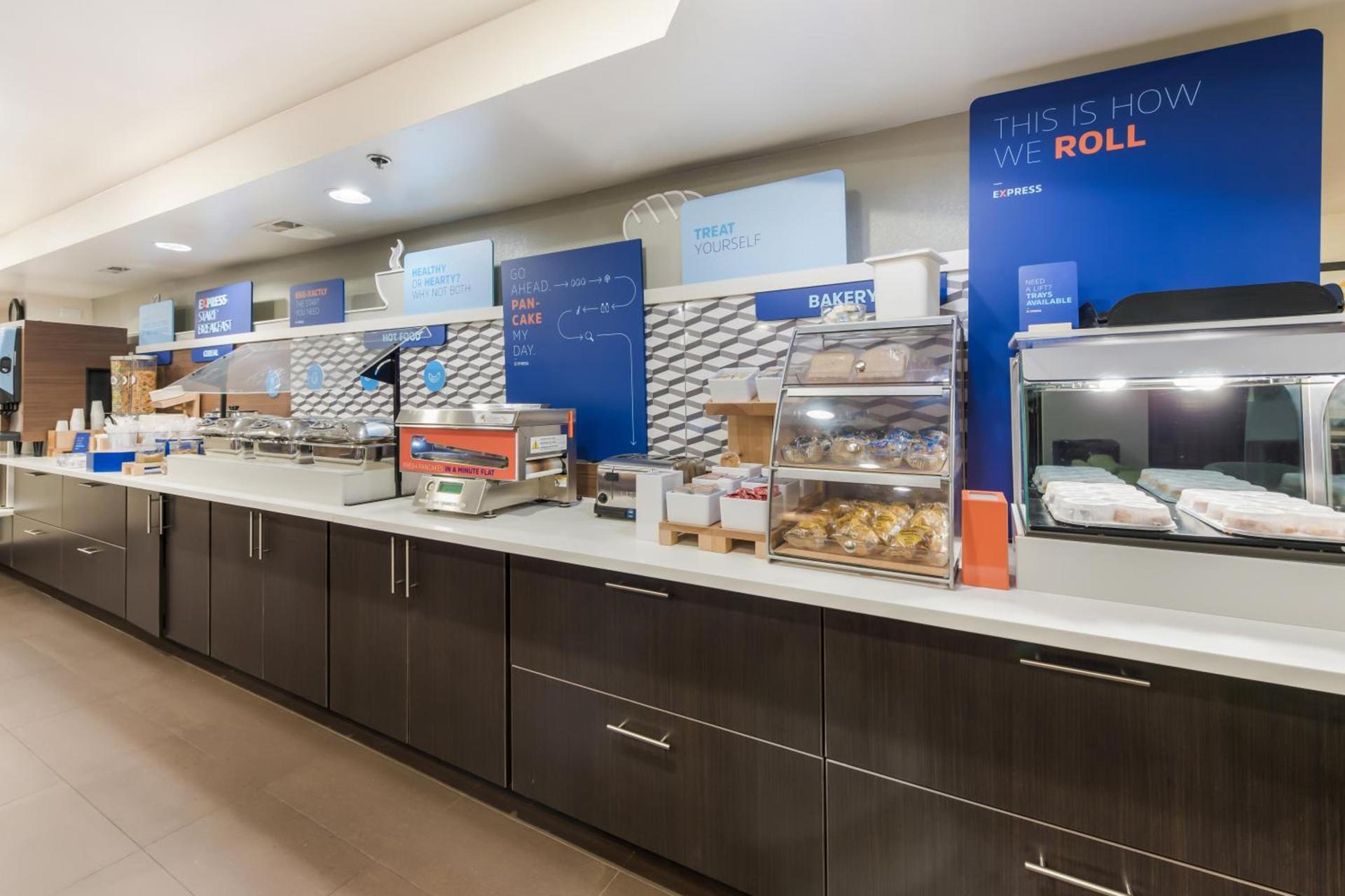 Holiday Inn Express London-I-70 by IHG photo 31