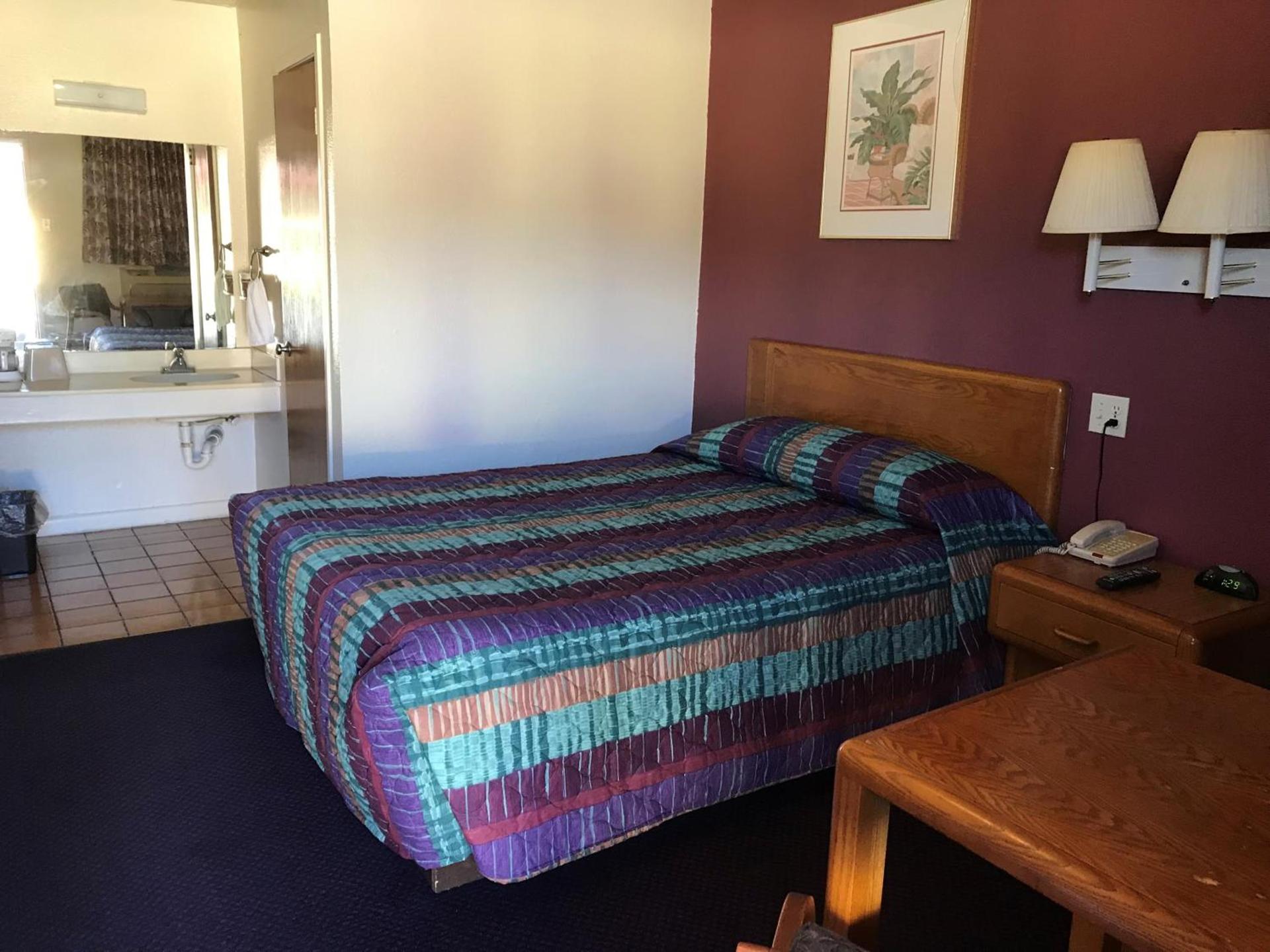 Luxury Inn photo 3