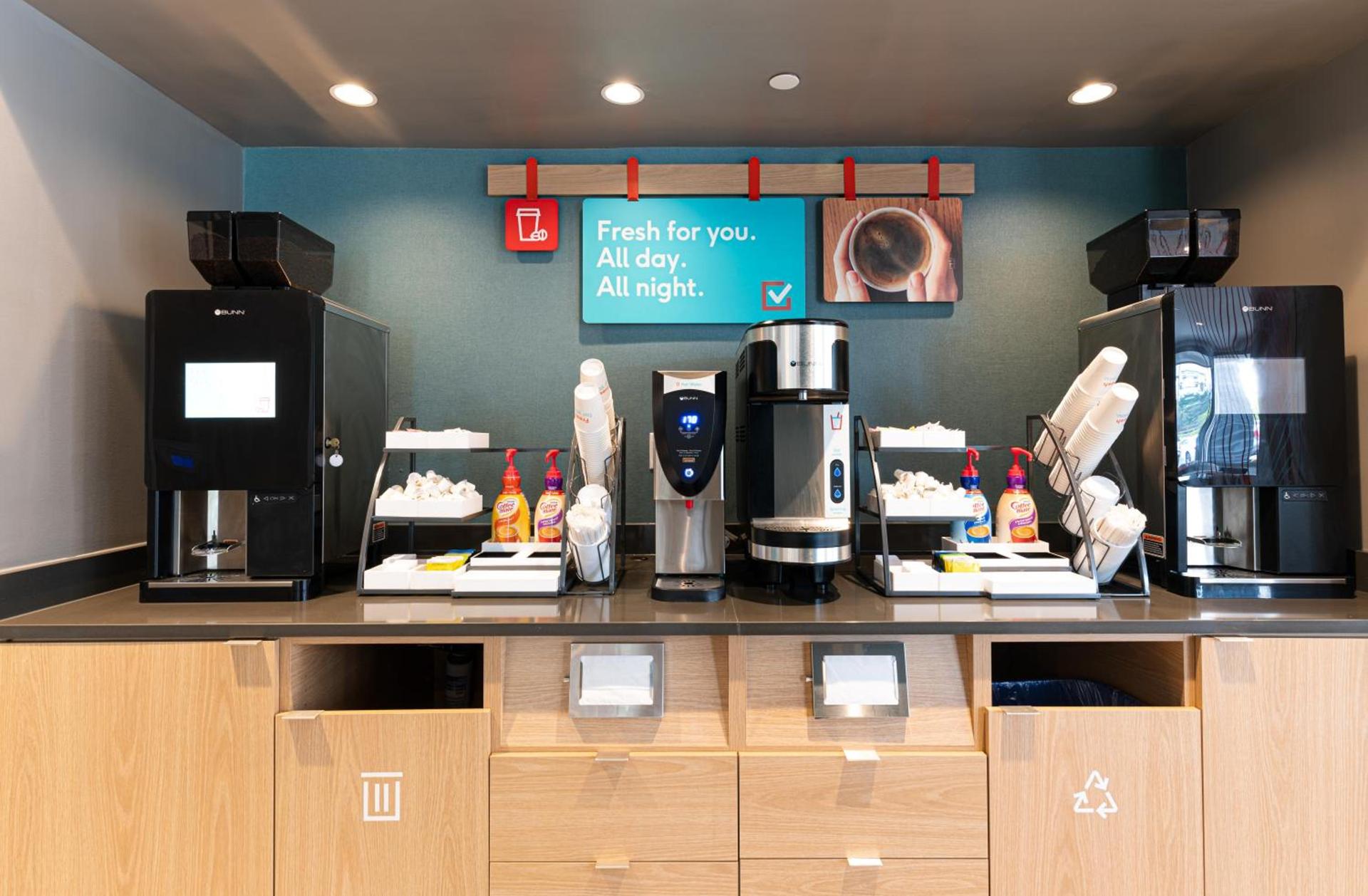 avid hotel Summerville by IHG photo 9