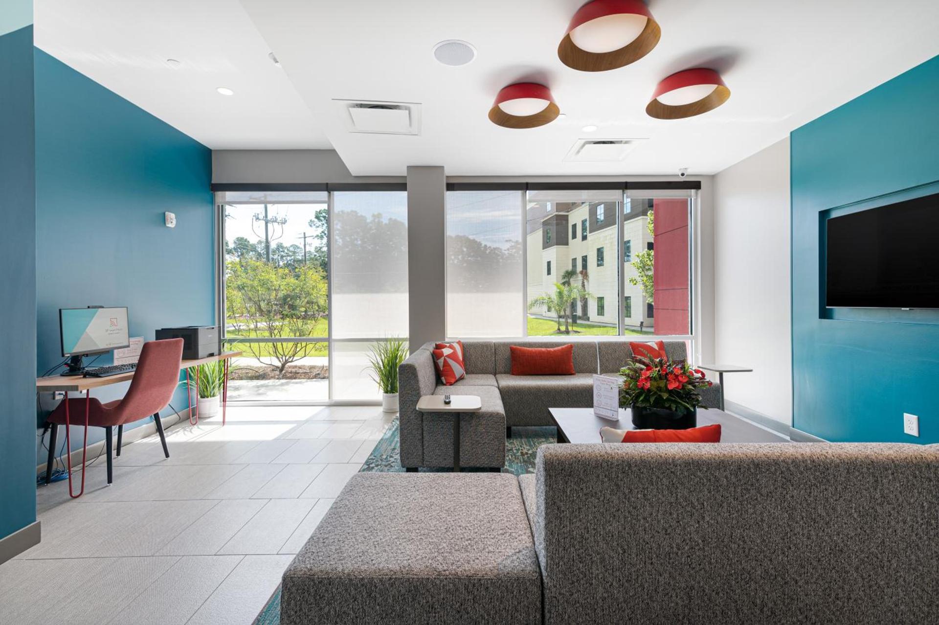 avid hotel Summerville by IHG photo 5