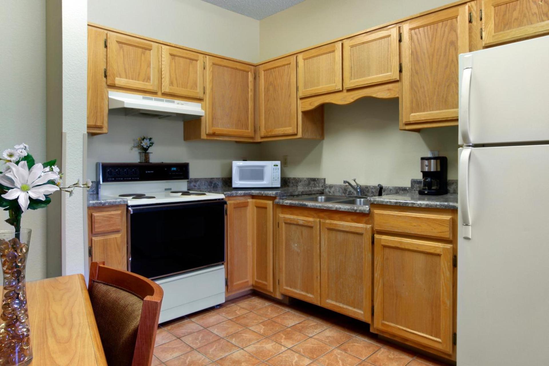 Days Inn by Wyndham Bernalillo photo 20