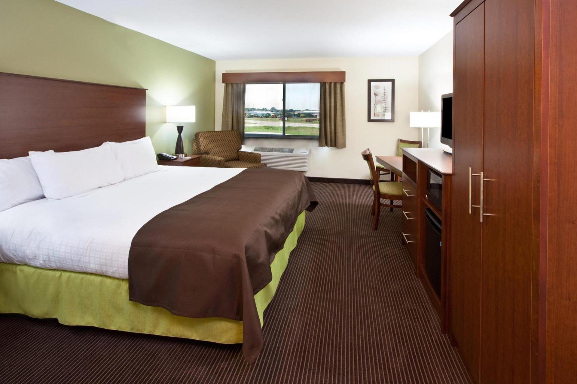 AmericInn by Wyndham Osage photo 39