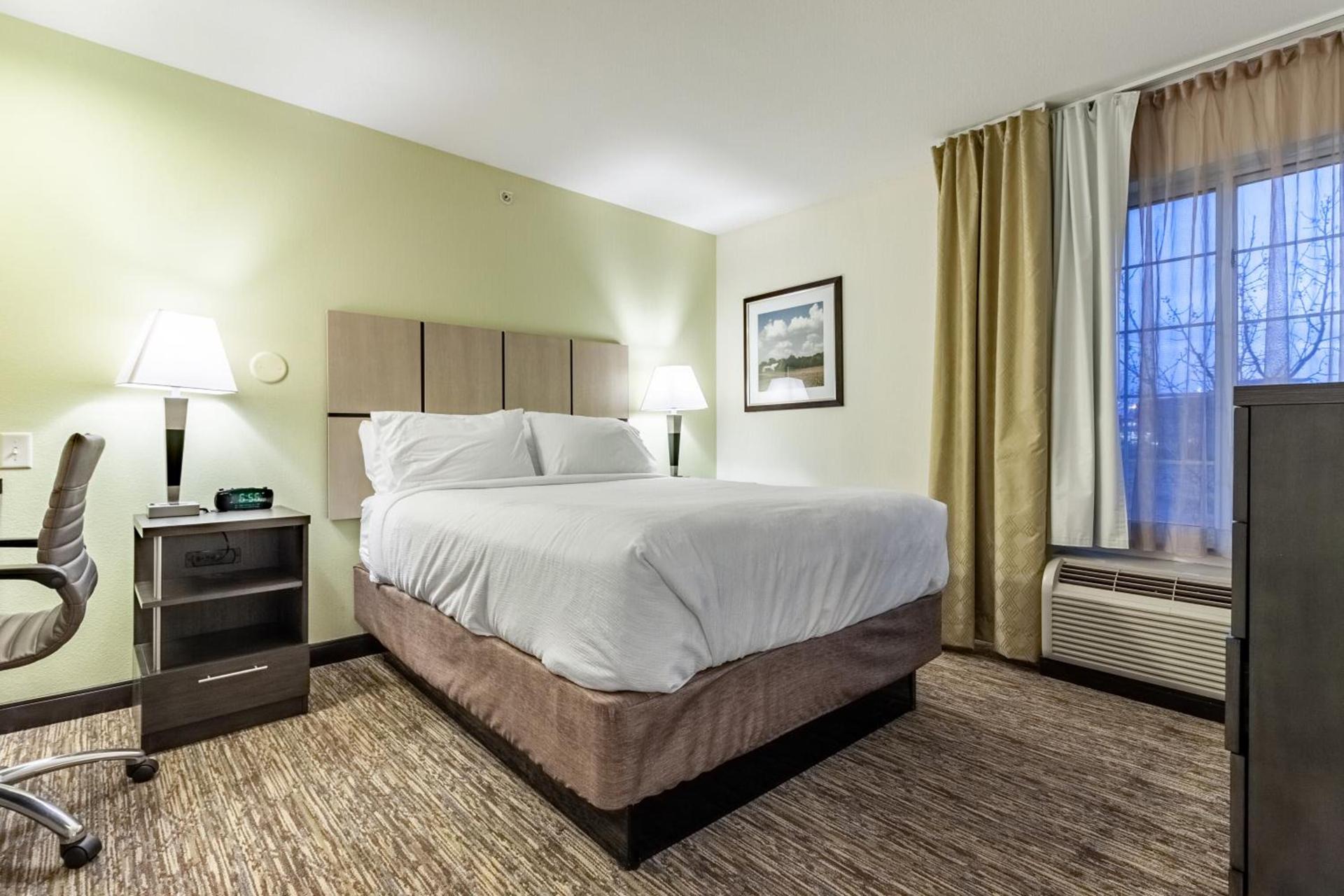 Candlewood Suites Lincoln by IHG photo 6