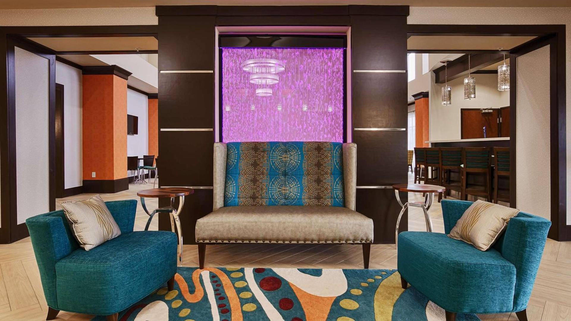 Best Western Premier Houston Northwest - Willowbrook photo 2