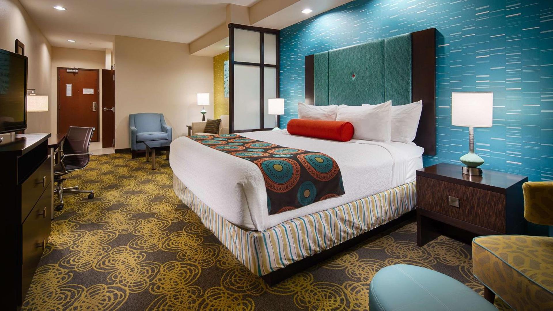 Best Western Premier Houston Northwest - Willowbrook photo 17
