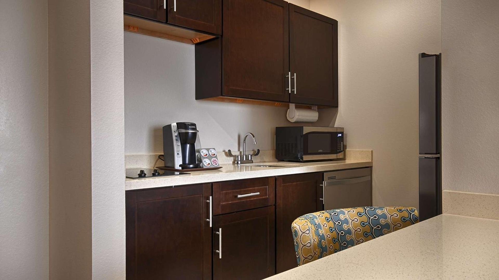 Best Western Premier Houston Northwest - Willowbrook photo 10