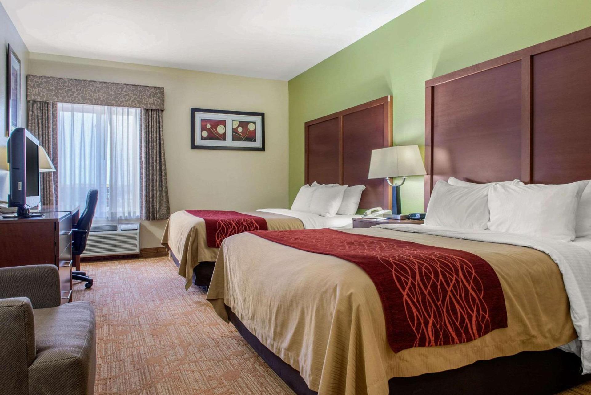 Quality Inn Jacksonville near I-72 photo 34