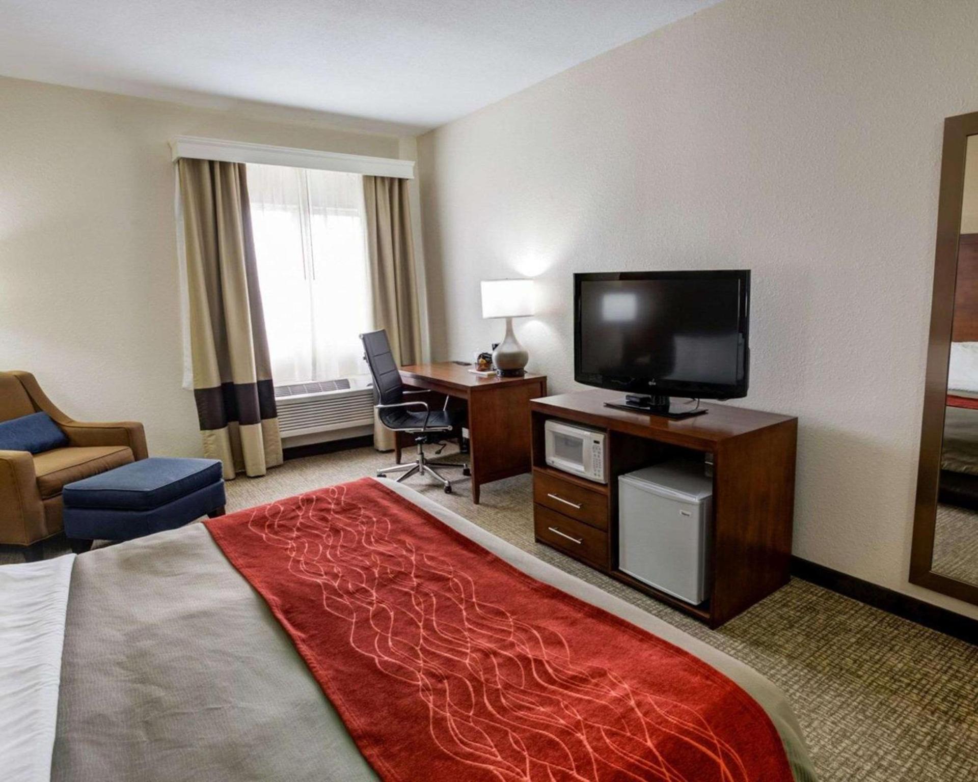 Comfort Inn Kearney - Liberty photo 8