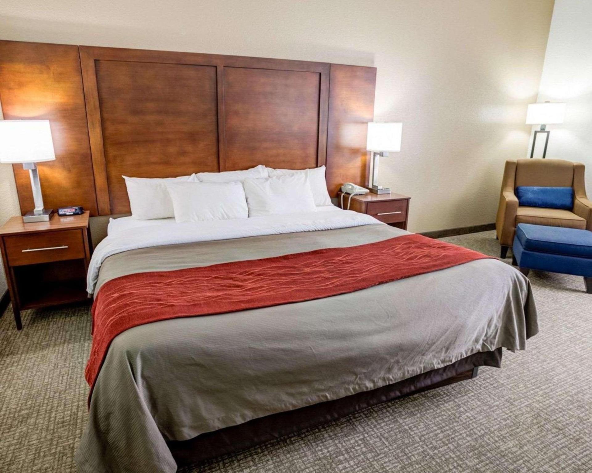 Comfort Inn Kearney - Liberty photo 10