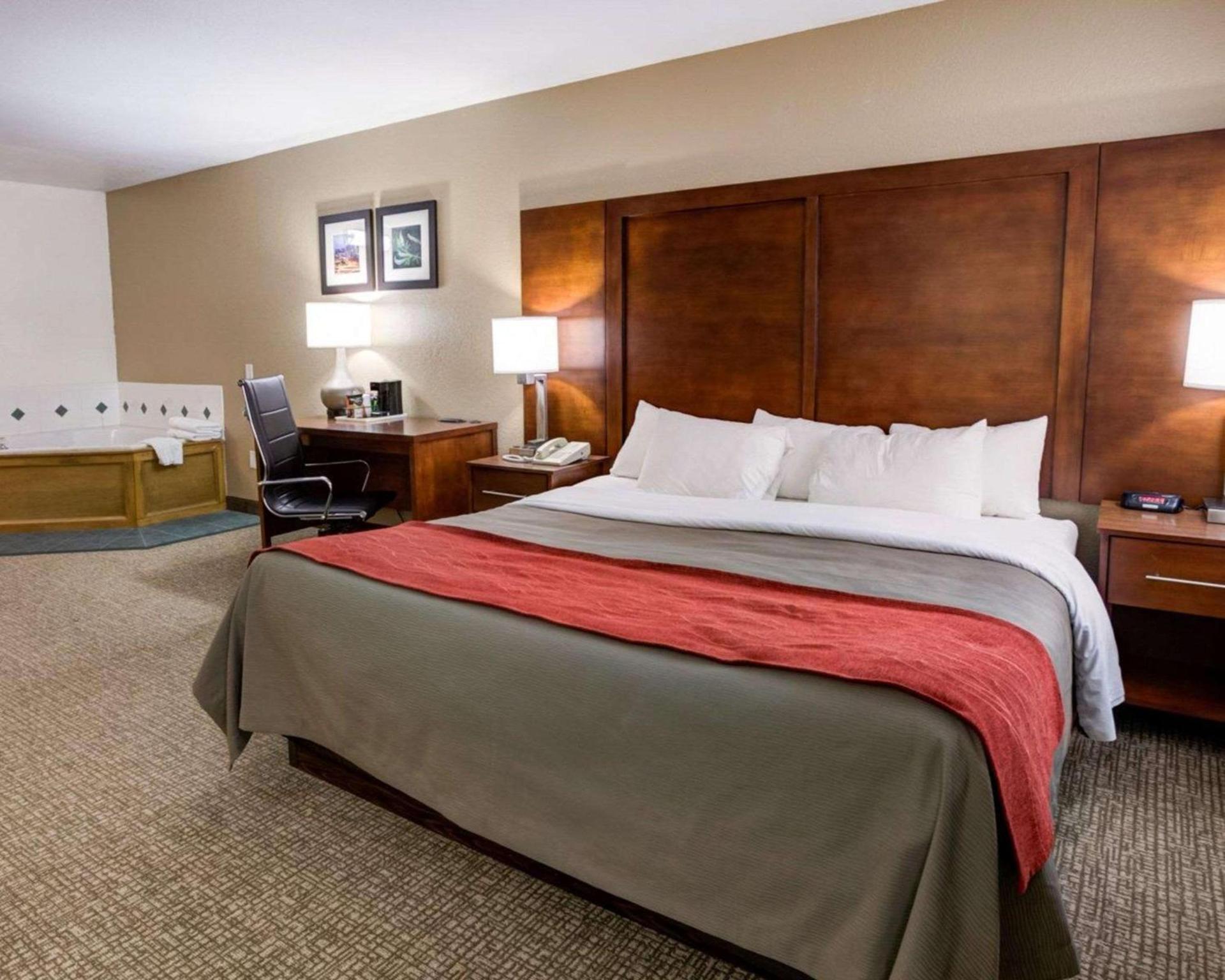 Comfort Inn Kearney - Liberty photo 14