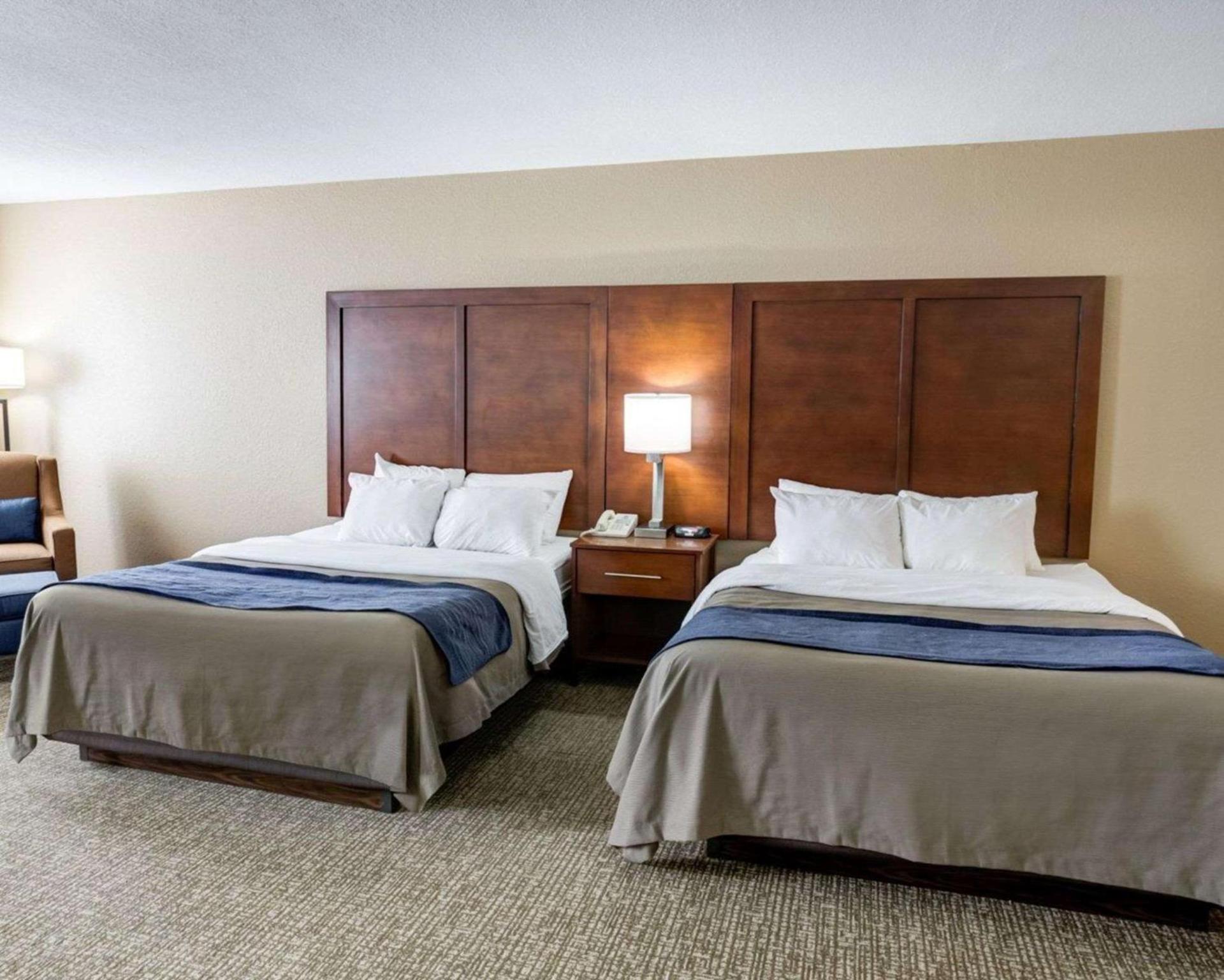 Comfort Inn Kearney - Liberty photo 17