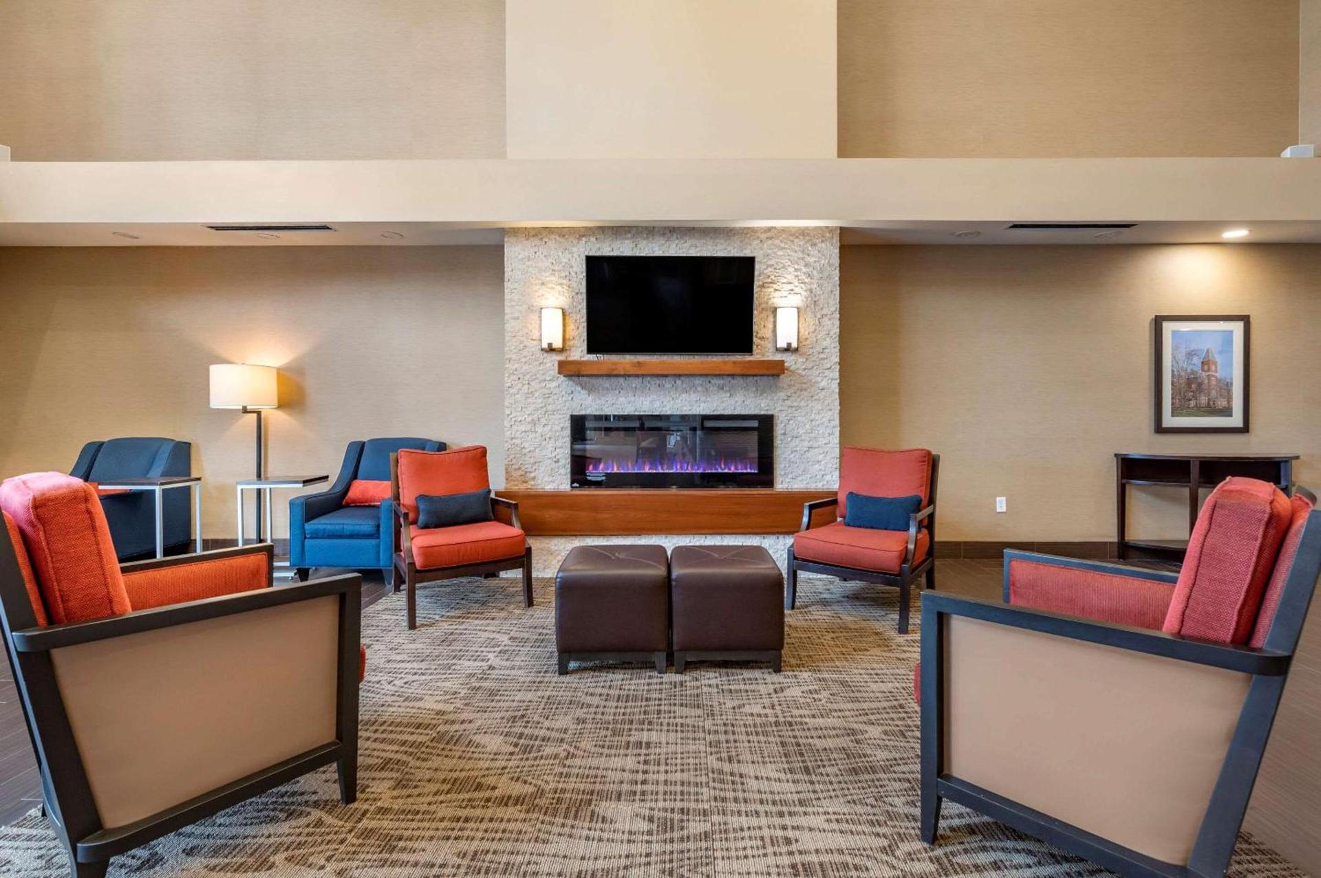 Comfort Suites Columbus Airport photo 9