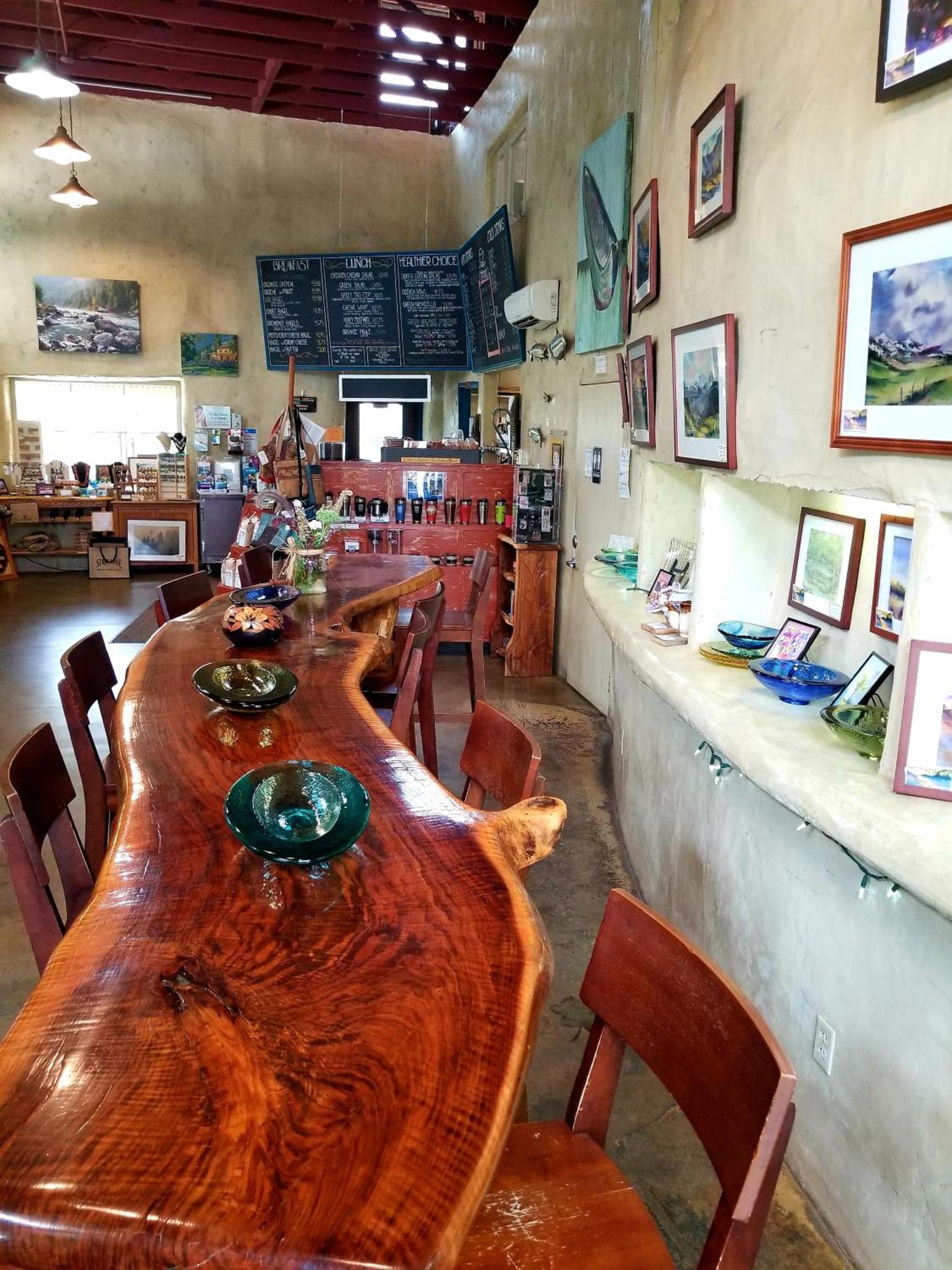 Strawhouse Resorts photo 11