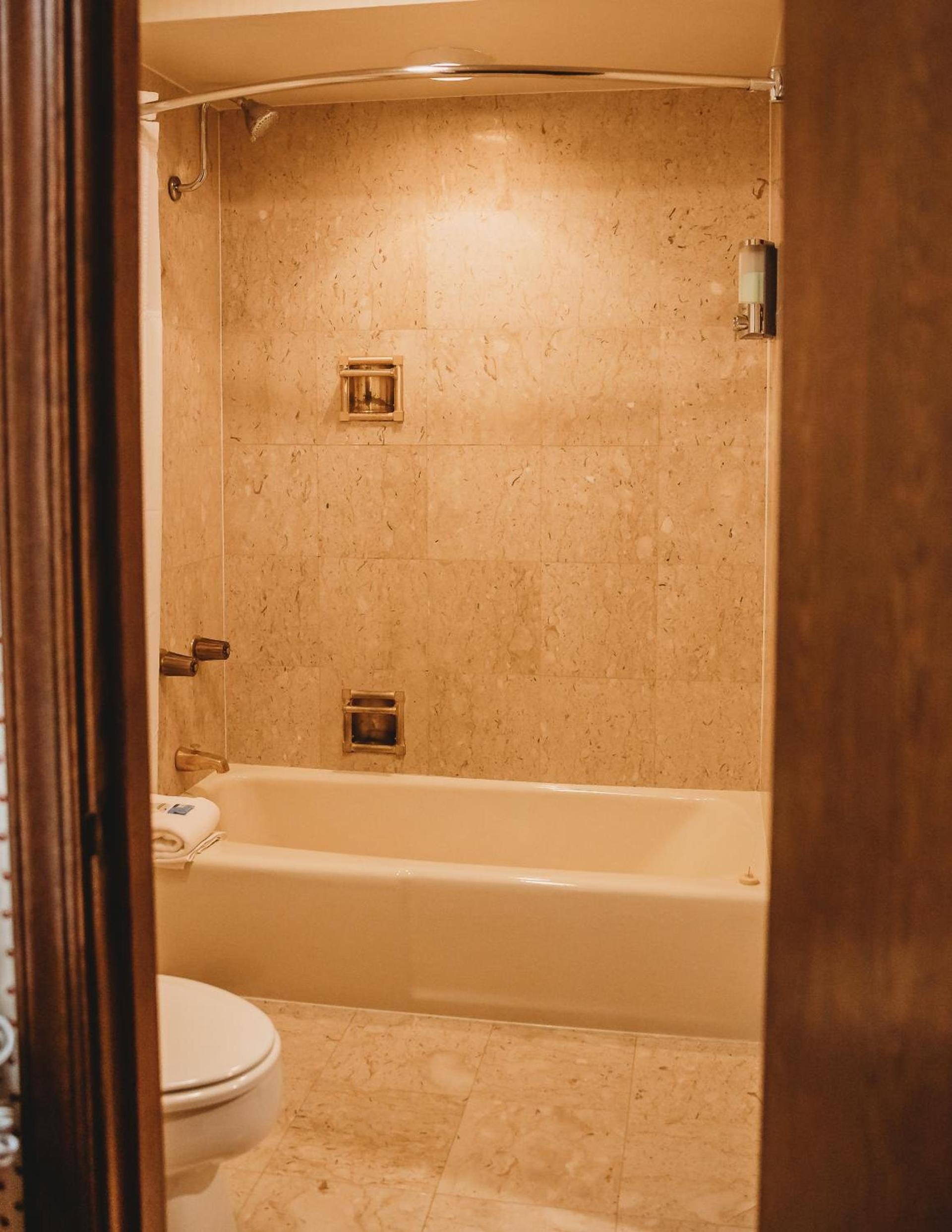 Hotel Phillips photo 49