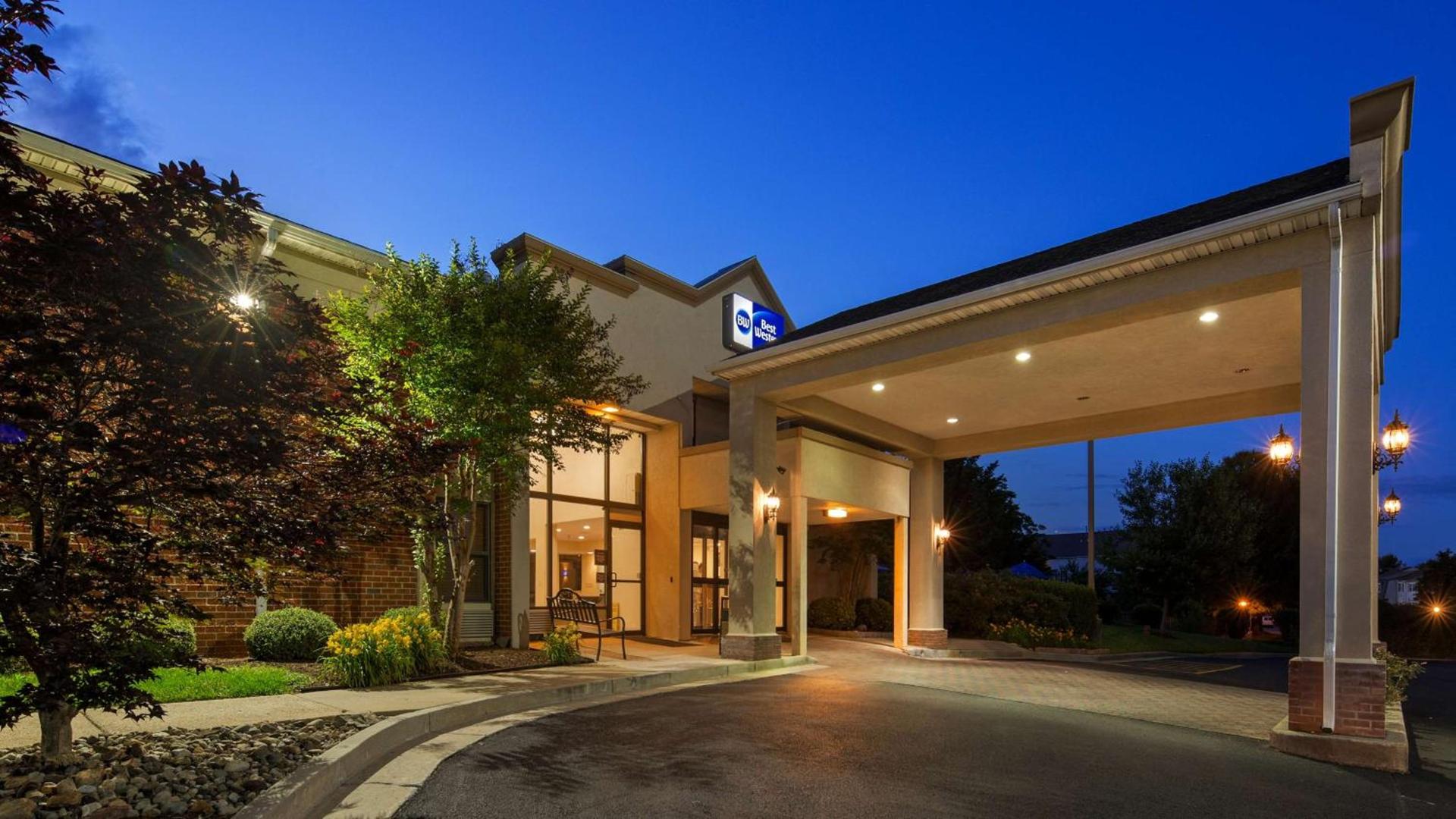 Best Western Historic Frederick photo 2