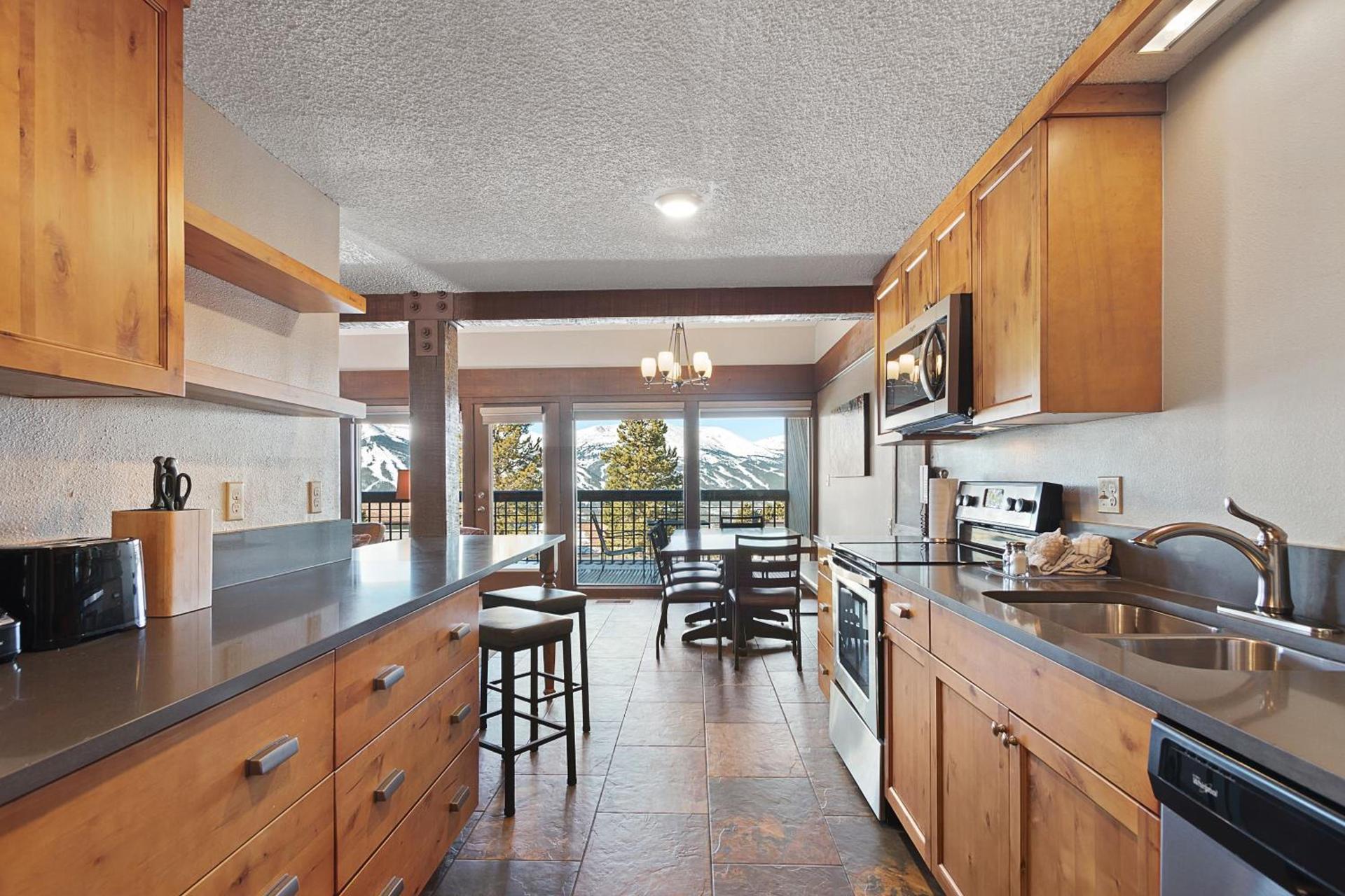 Gold Point Resort Breckenridge by Vacatia photo 48