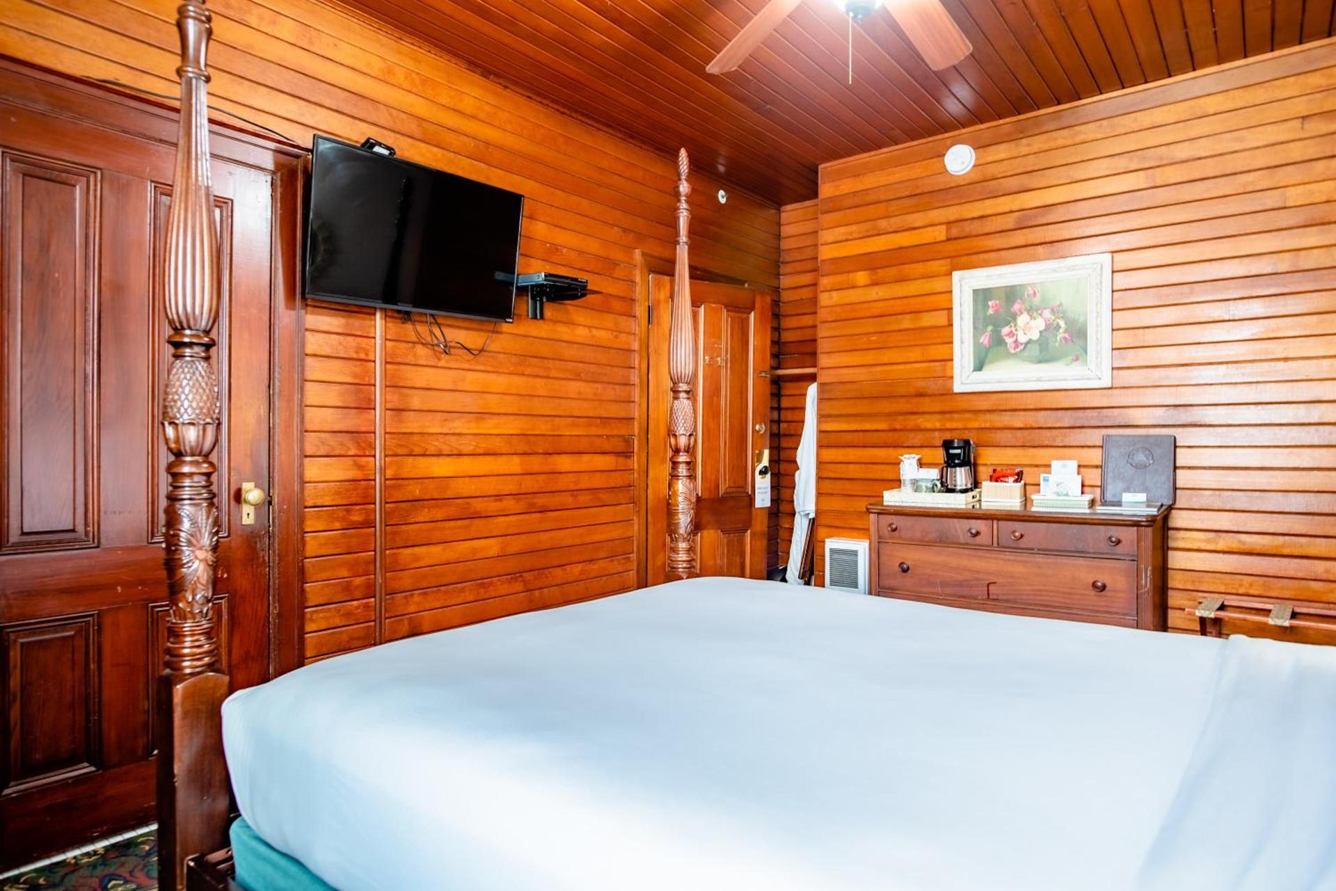 Gilbert Inn Seaside photo 33